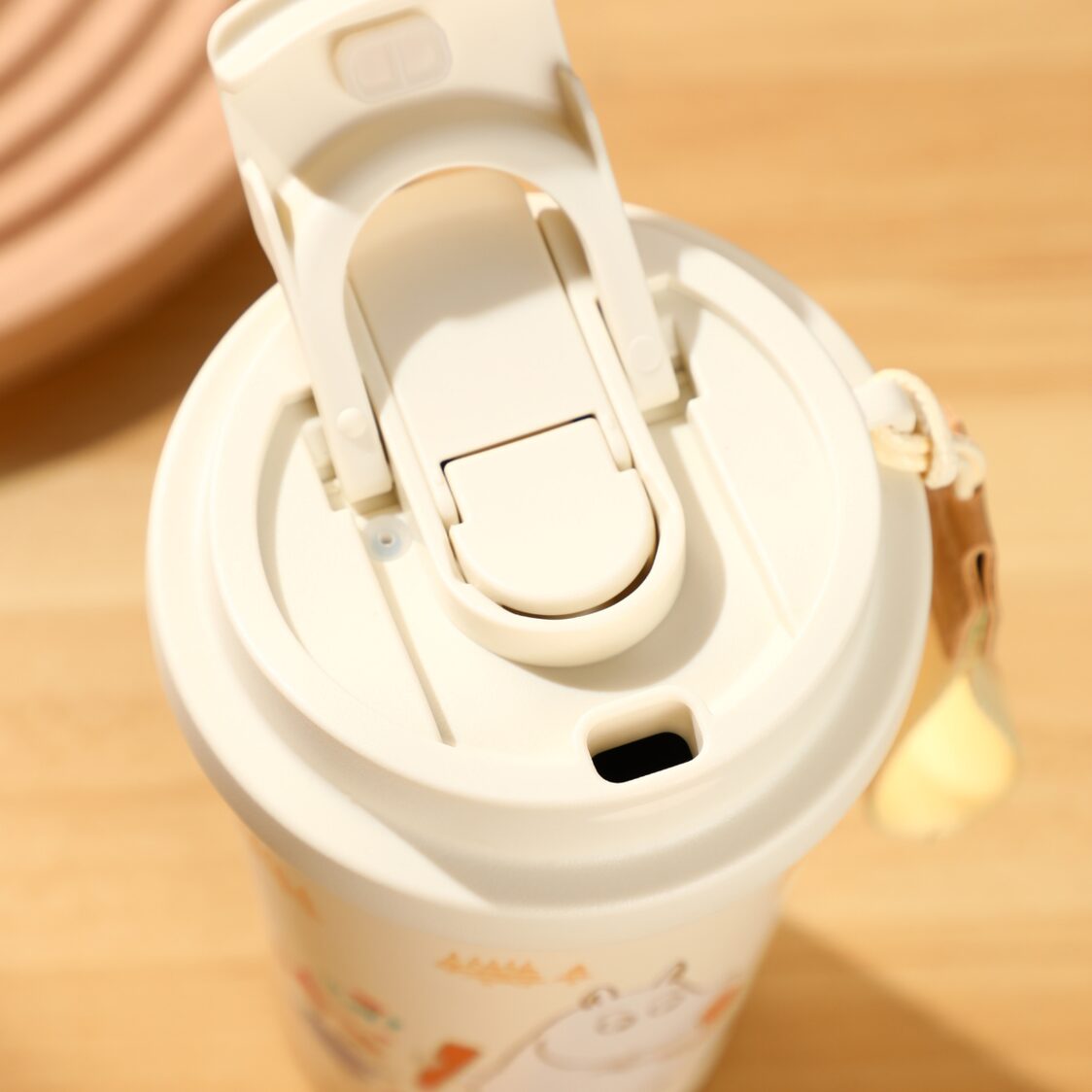 VIPO X Moomin Vaccum Cup 580ml - Autumn Outing MM37432