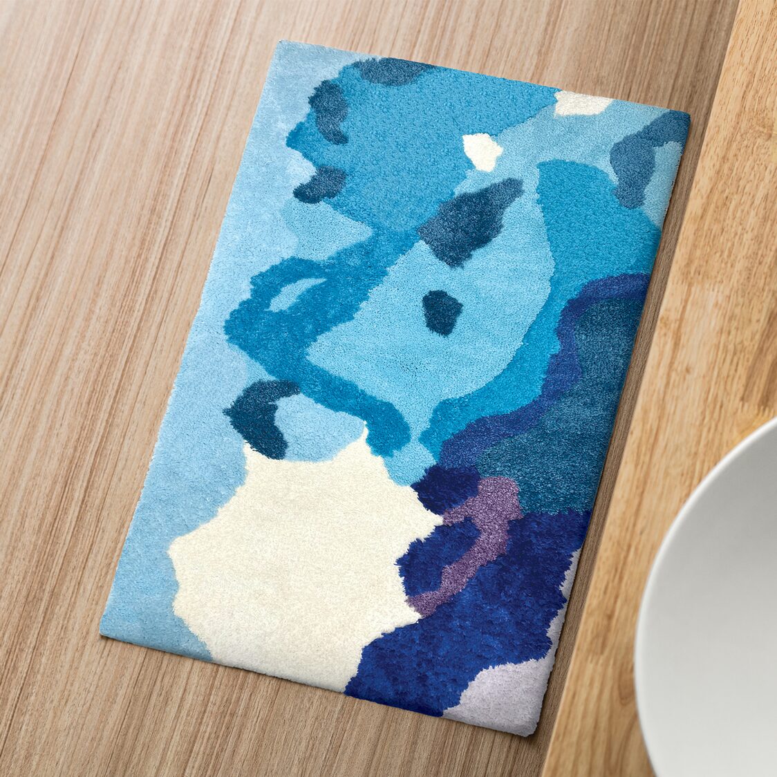 Charles Millen Signature Collection Tapestry 100% Microfibre Anti-Slip Mat – Gauss