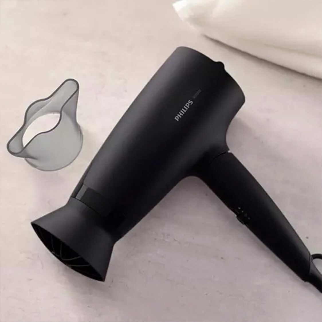 Philips 3000 Series Hair Dryer 1600W, Black (BHD308/13)