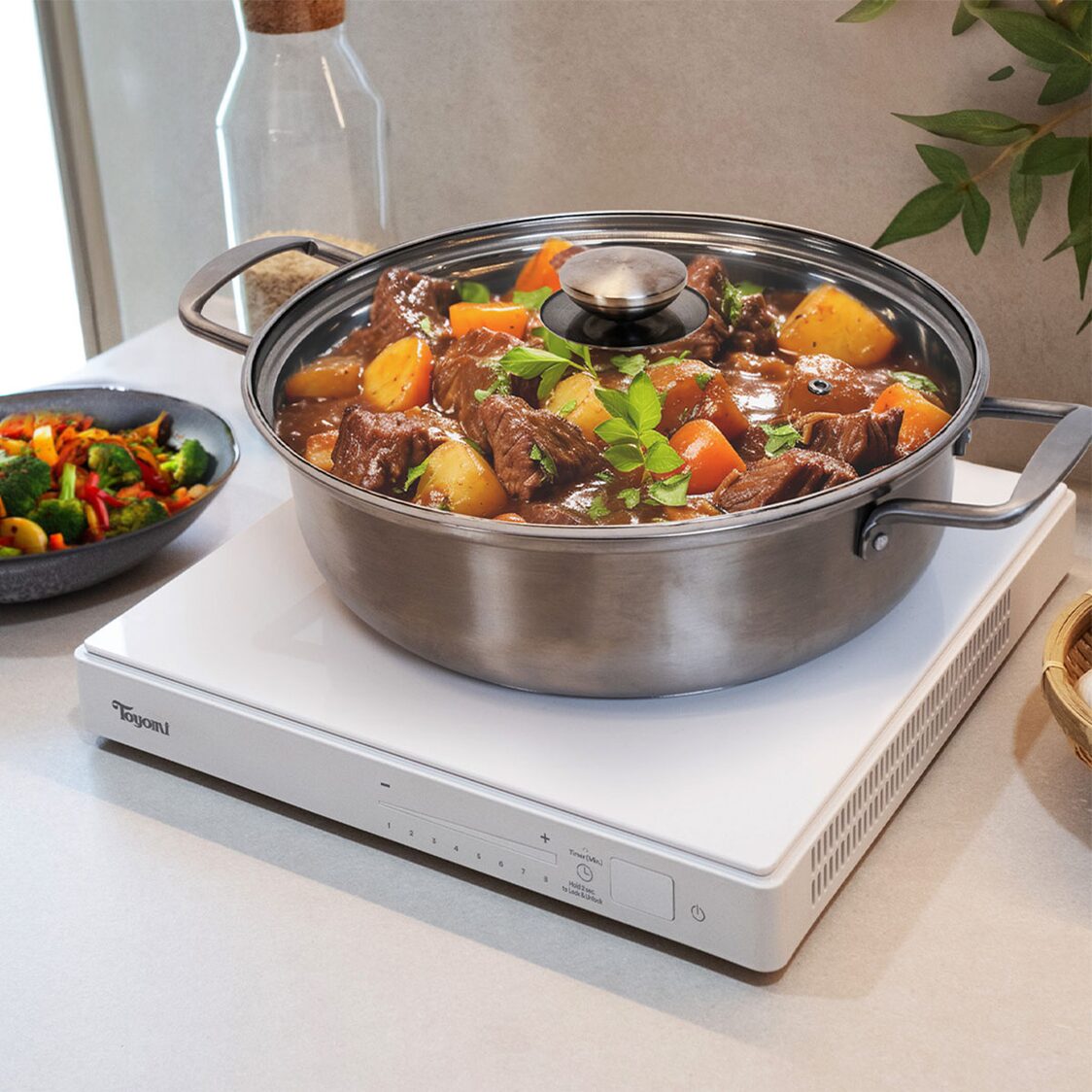 Toyomi DeluxeChef Induction Cooker IH15V15 (Pot Not Included)