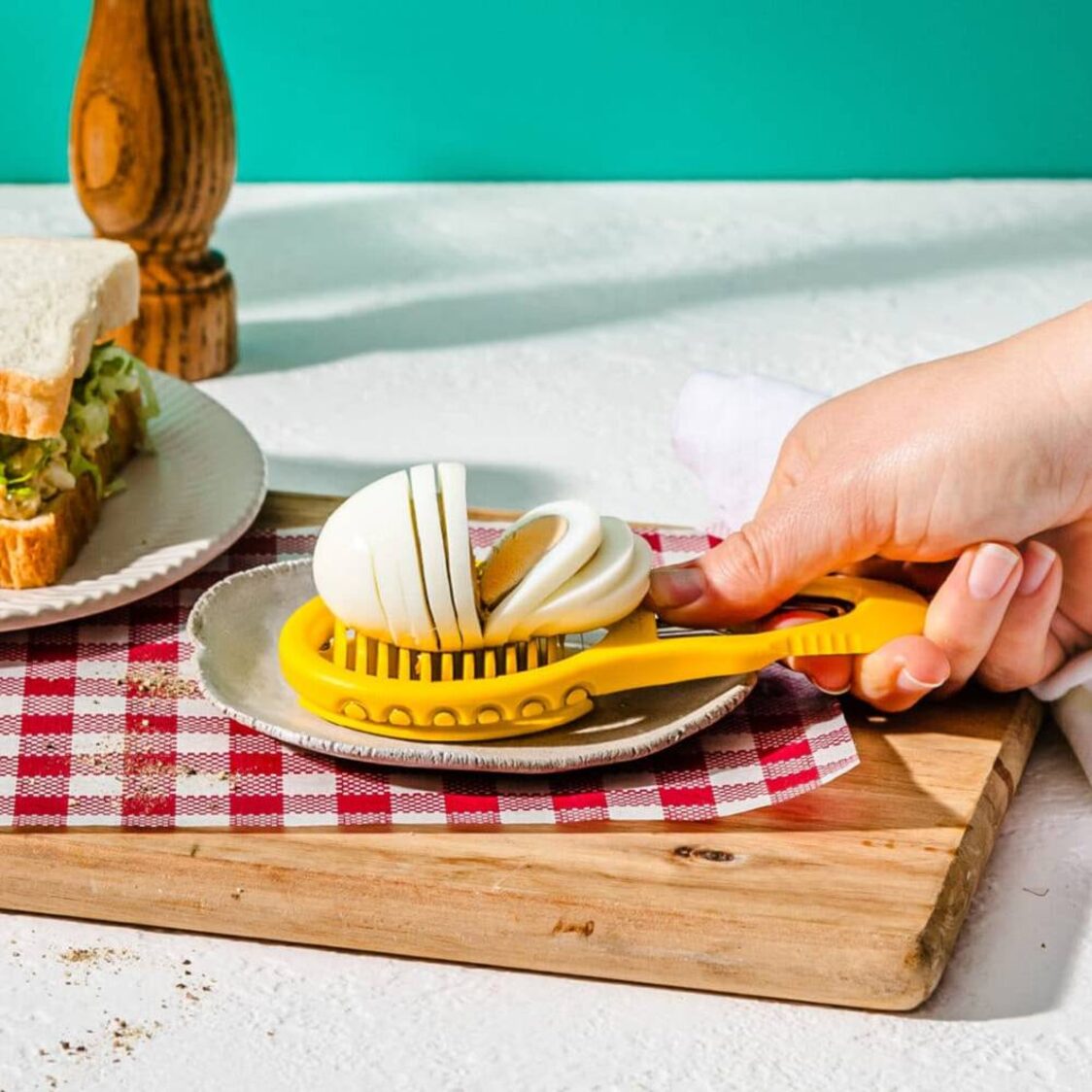 Dreamfarm Egg Slicer Eggler DFEG5257 - Metro Singapore Departmental Store - Celebrating 69 Years in SG