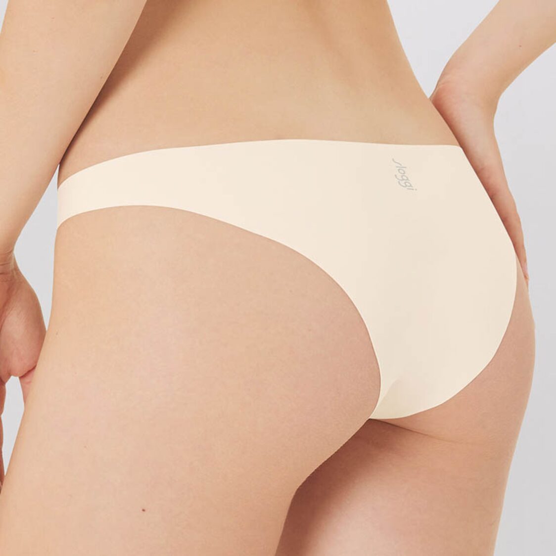 Sloggi Zero Feel 2.0 Tiny Tanga Milky Skin