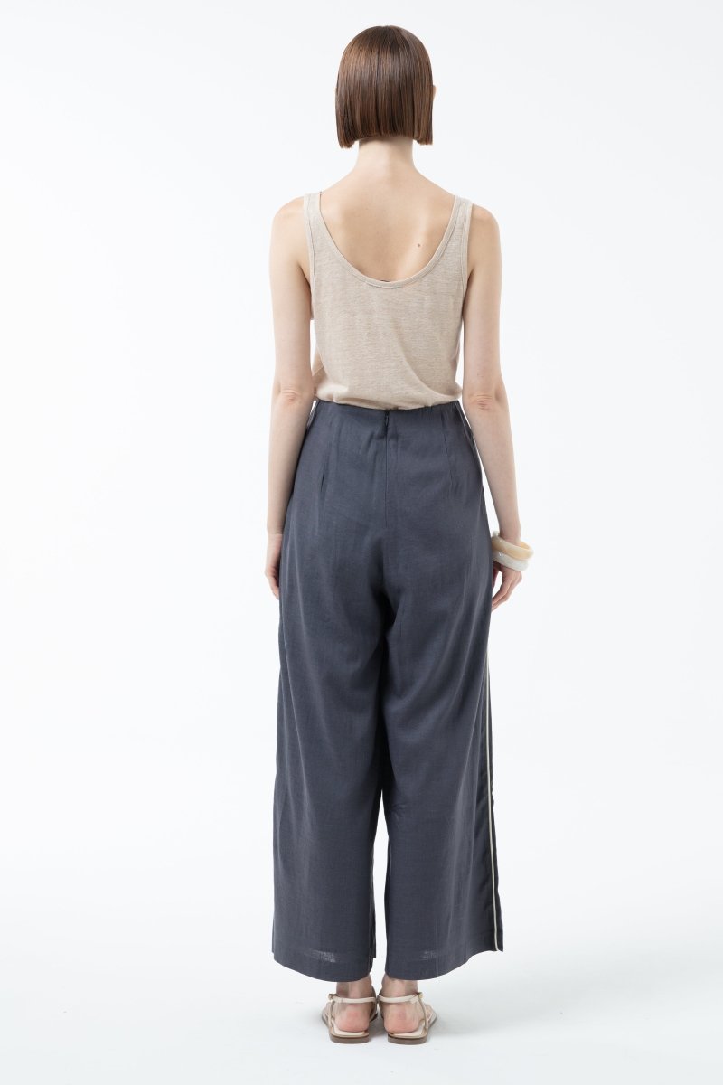 K/Woods Contour Long Pants - Metro Singapore Departmental Store - Celebrating 69 Years in SG