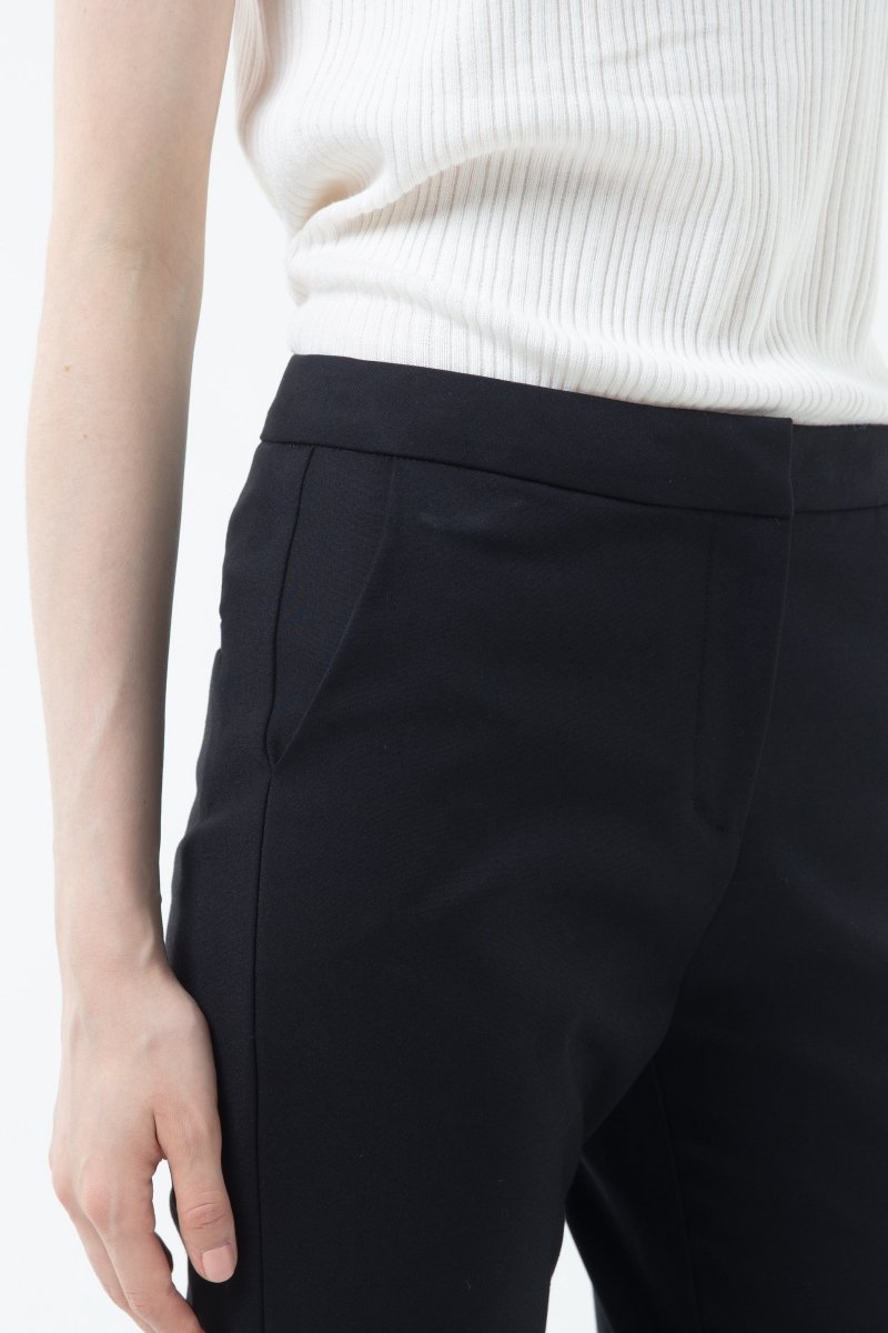 K/Woods Essential Ankle City Pants - Metro Singapore Departmental Store - Celebrating 69 Years in SG