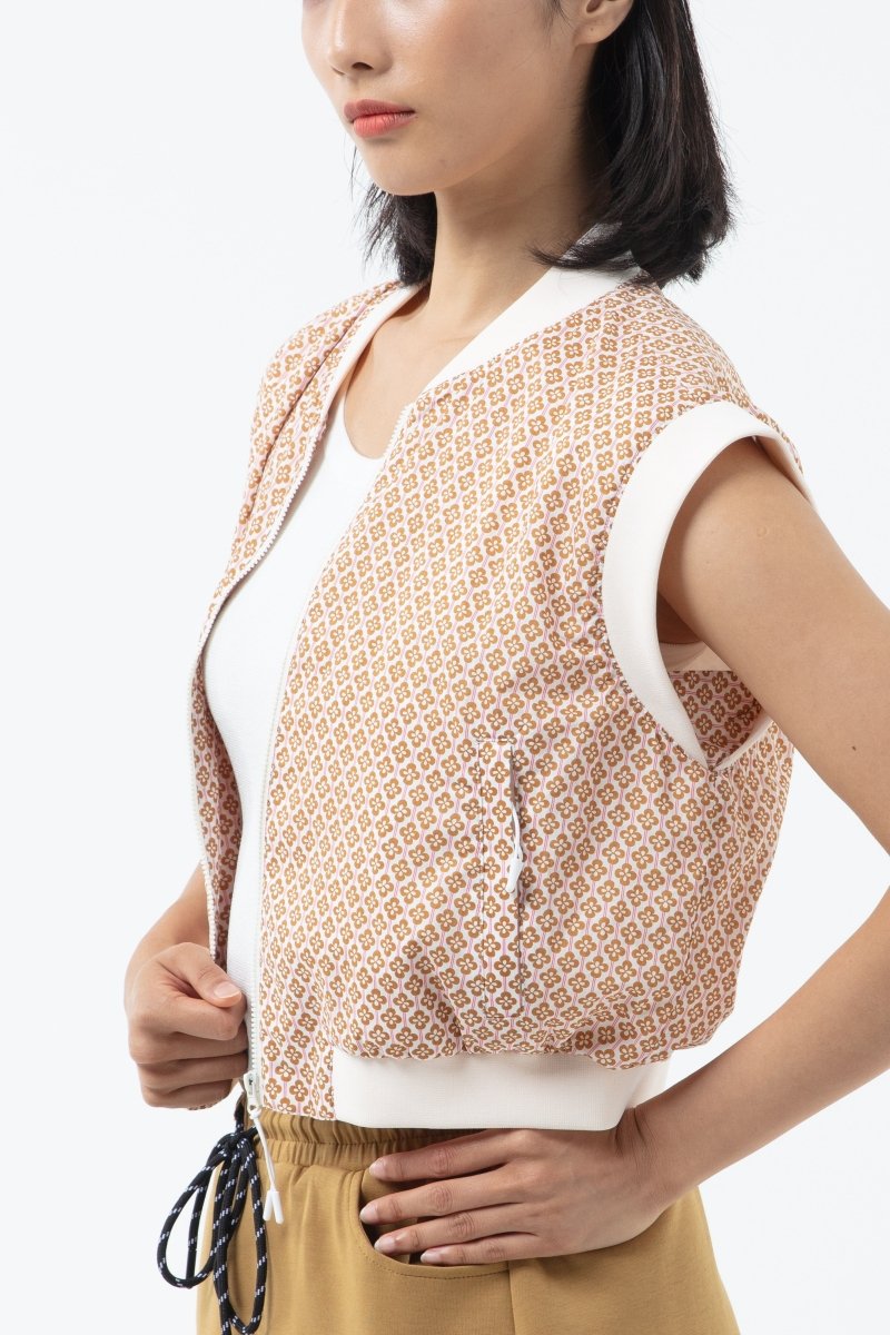K/Woods Meadow Zip Gilet - Metro Singapore Departmental Store - Celebrating 69 Years in SG