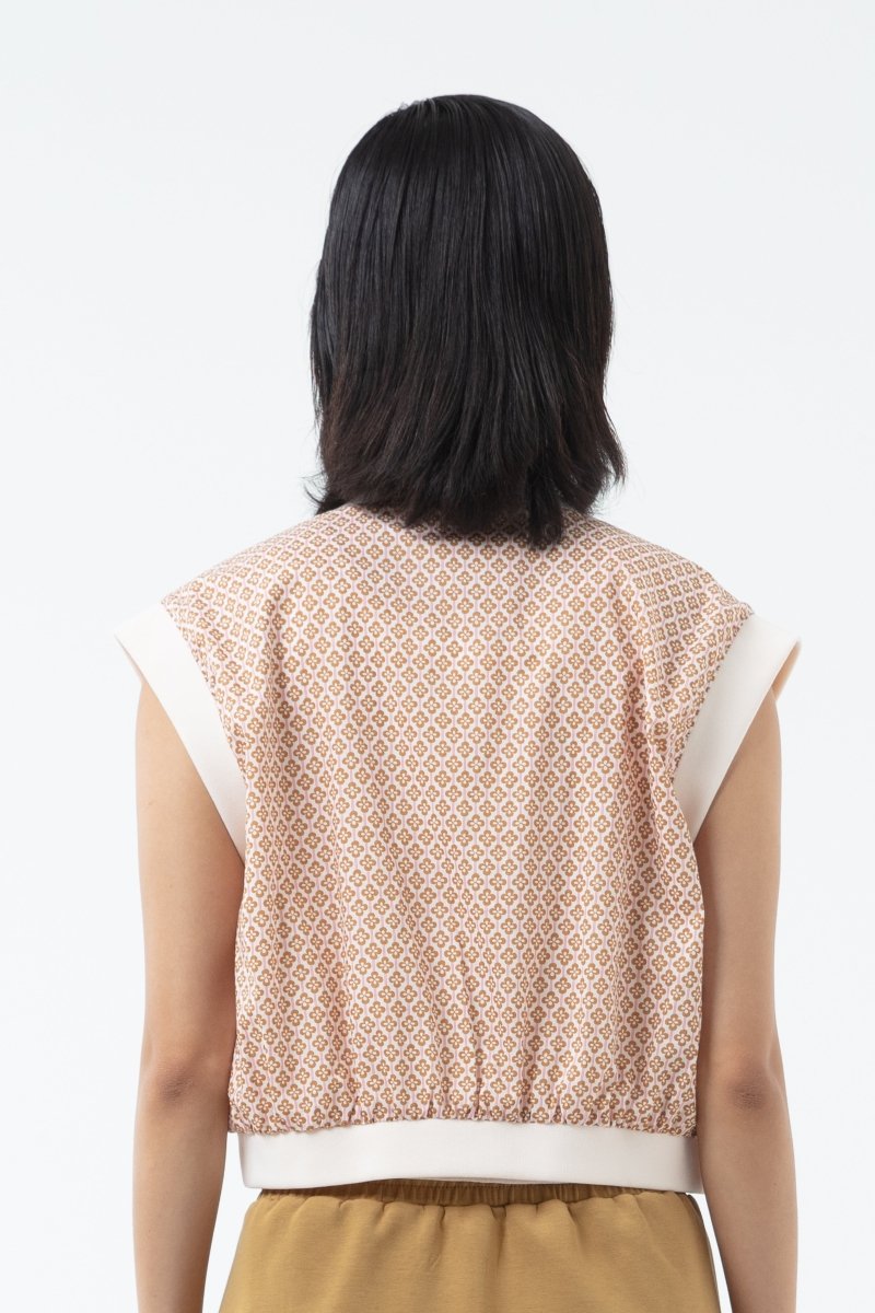 K/Woods Meadow Zip Gilet - Metro Singapore Departmental Store - Celebrating 69 Years in SG