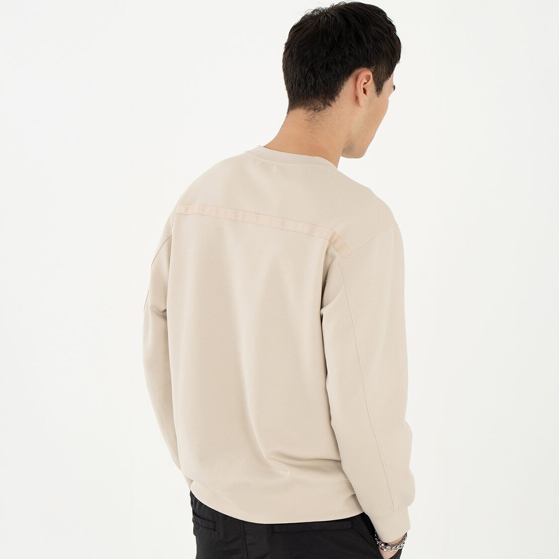 K/Woods Mens Flow Sweater - Metro Singapore Departmental Store - Celebrating 69 Years in SG