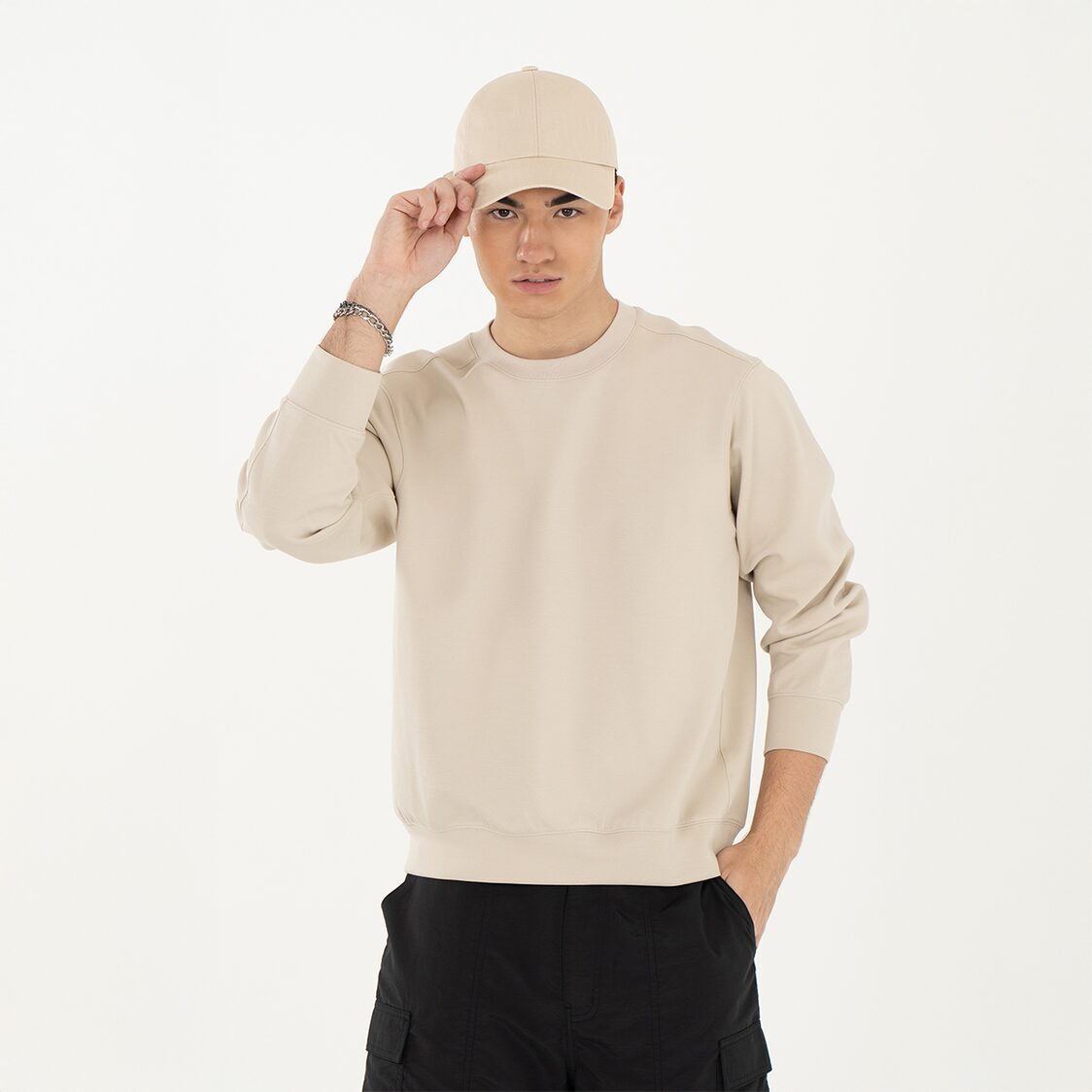 K/Woods Mens Flow Sweater - Metro Singapore Departmental Store - Celebrating 69 Years in SG