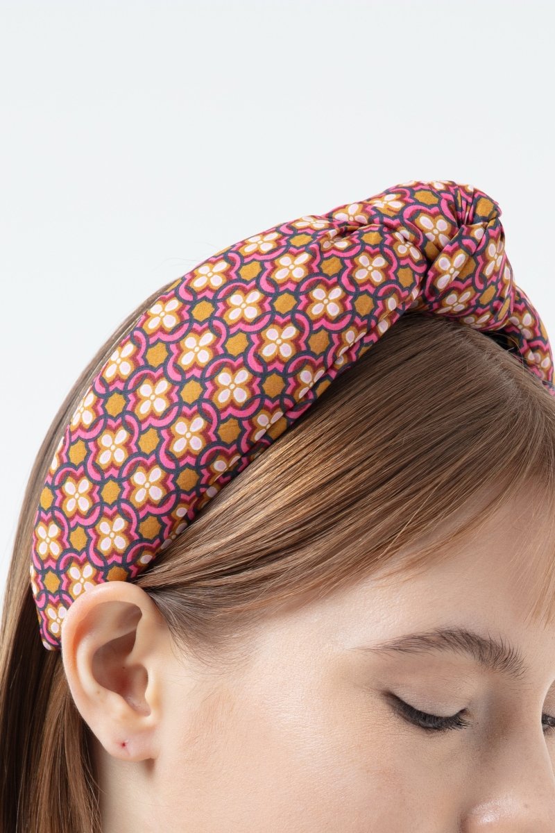 K/Woods Poise Knotted Hairband - Daisy Link - Metro Singapore Departmental Store - Celebrating 69 Years in SG