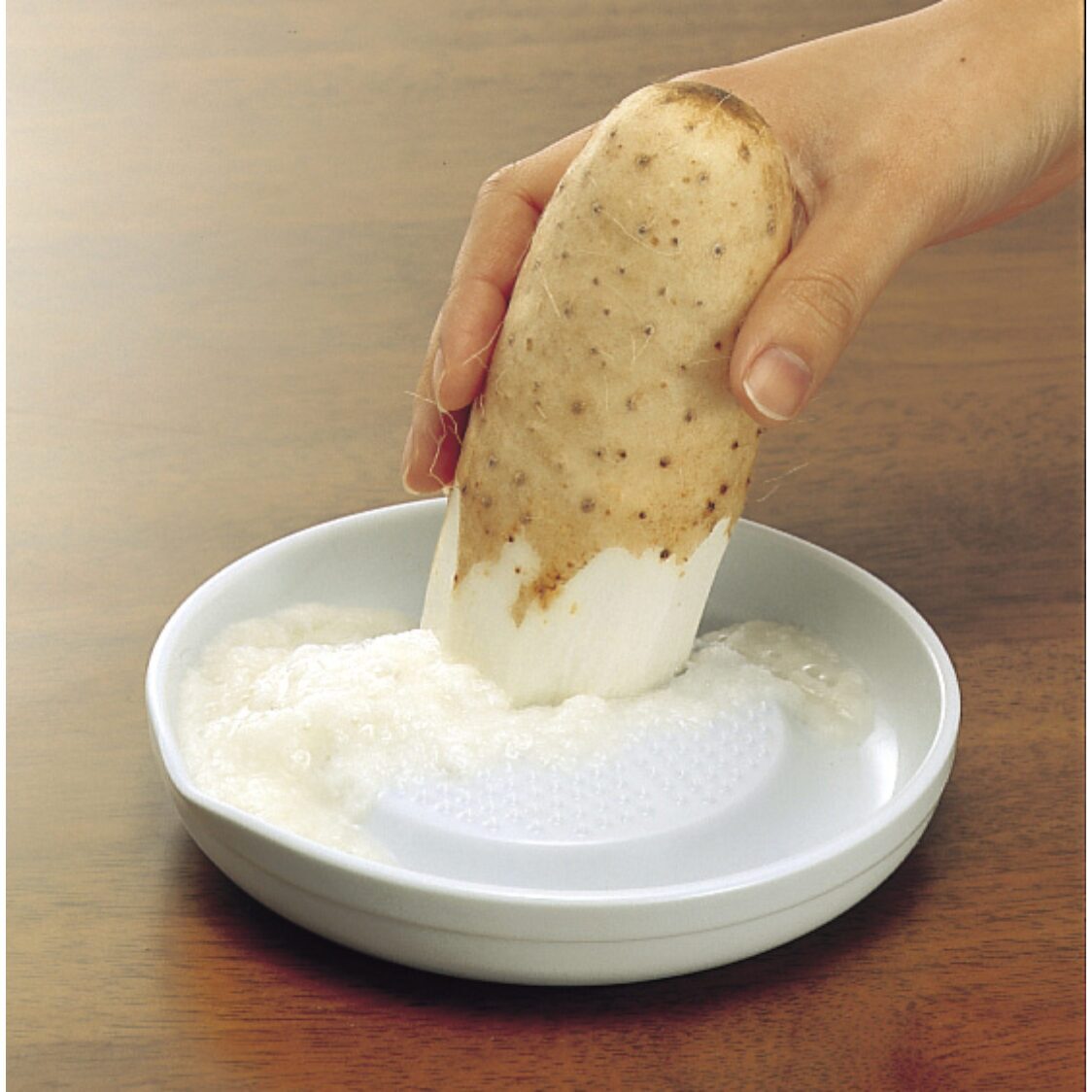Kyocera Ceramic Medium Grater CD - 18 - Metro Singapore Departmental Store - Celebrating 69 Years in SG