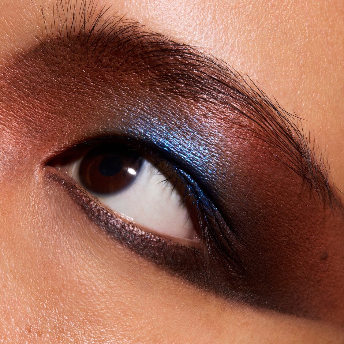 MAC Dazzleshadow Eyeshadow Stick - Metro Singapore Departmental Store - Celebrating 69 Years in SG