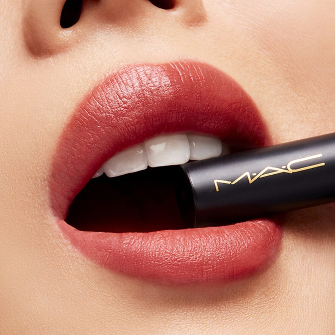 MAC Powder Kiss Velvet Blur Slim Stick 2g - Metro Singapore Departmental Store - Celebrating 69 Years in SG