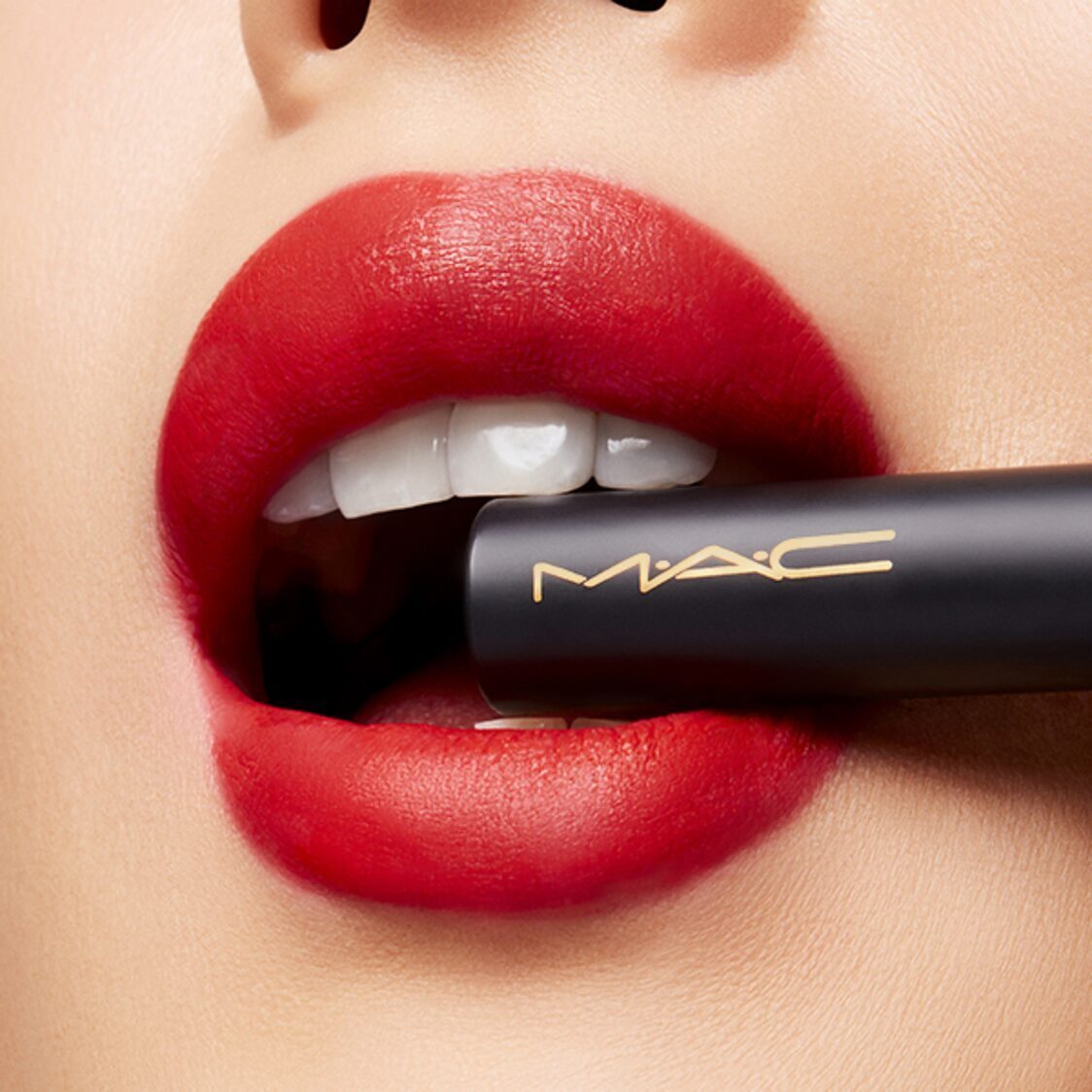 MAC Powder Kiss Velvet Blur Slim Stick 2g - Metro Singapore Departmental Store - Celebrating 69 Years in SG