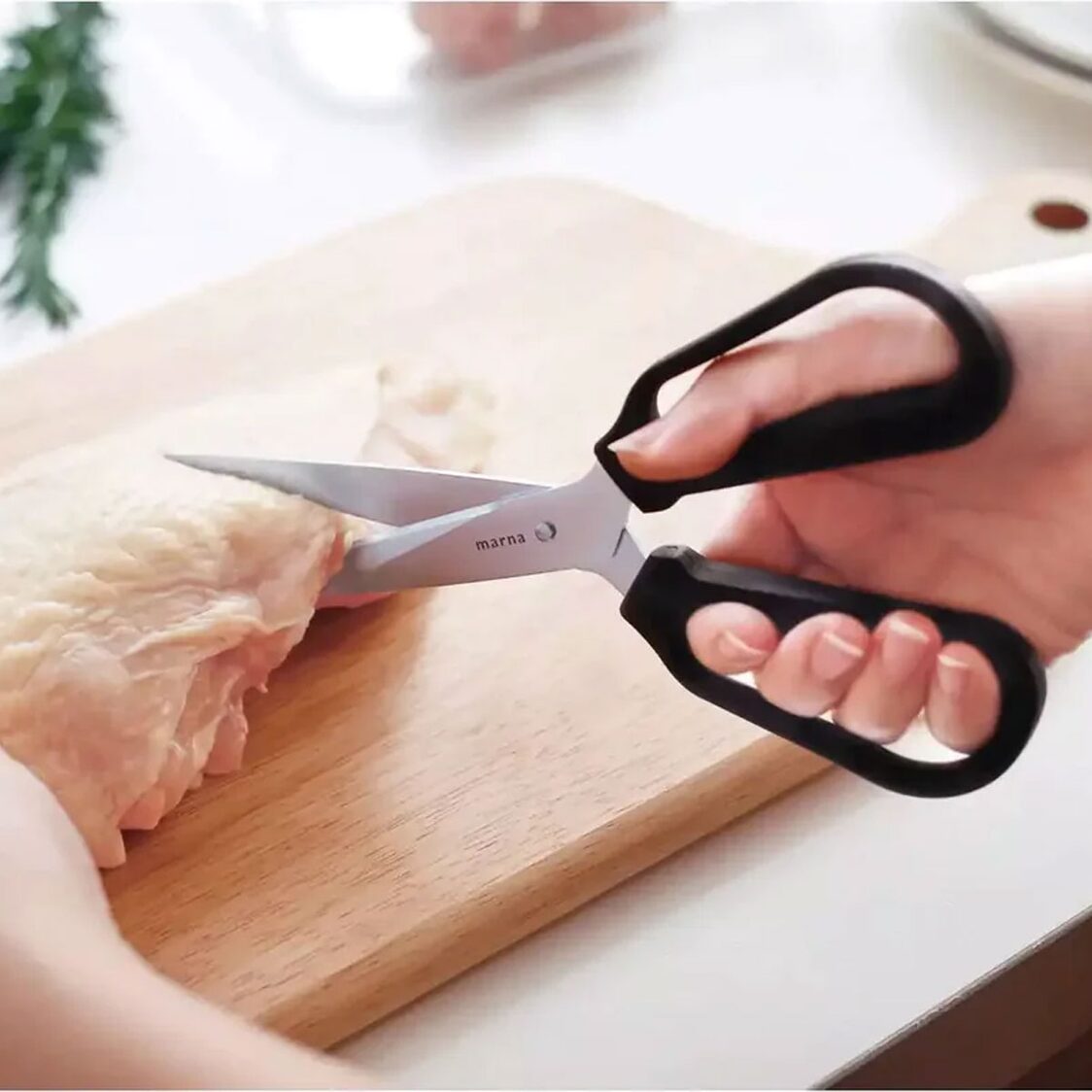 Marna Sharp Kitchen Scissors - Black - Metro Singapore Departmental Store - Celebrating 69 Years in SG