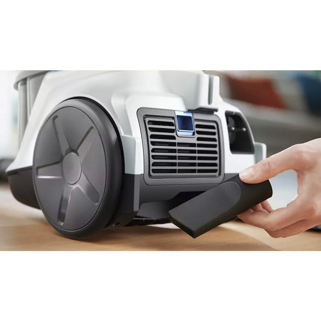 Philips 2000 Series Bagless Vacuum Cleaner 1800W (XB2023/61) - Metro Singapore Departmental Store - Celebrating 69 Years in SG
