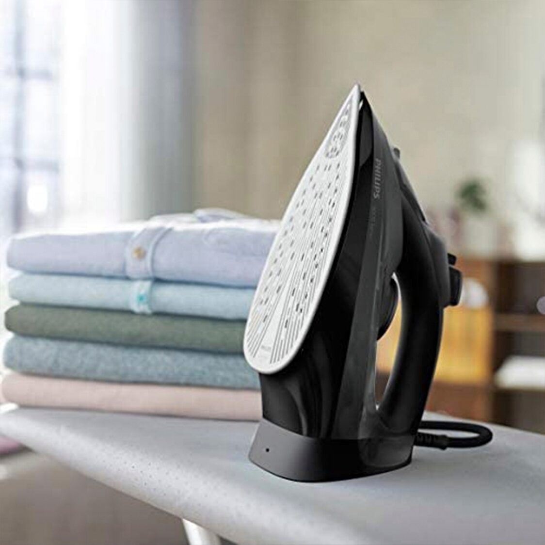 Philips 5000 Series Steam Iron 2600W (DST5040/86) - Metro Singapore Departmental Store - Celebrating 69 Years in SG