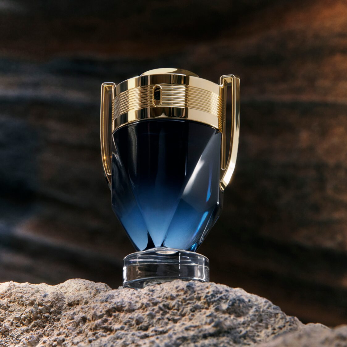 Rabanne Invictus Parfum 100ml - Metro Singapore Departmental Store - Celebrating 69 Years in SG