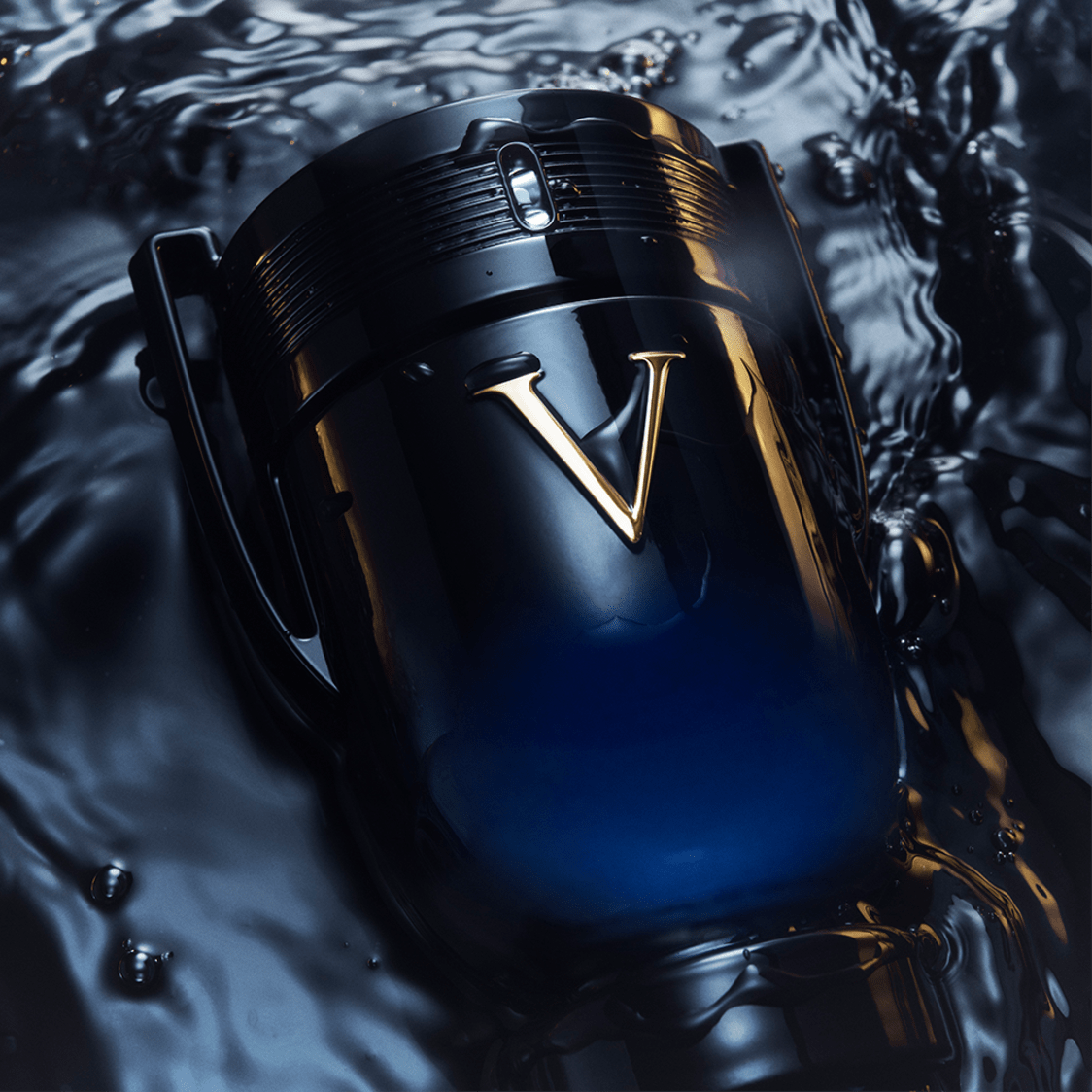 Rabanne Invictus Victory Elixir Parfum 100ml - Metro Singapore Departmental Store - Celebrating 69 Years in SG
