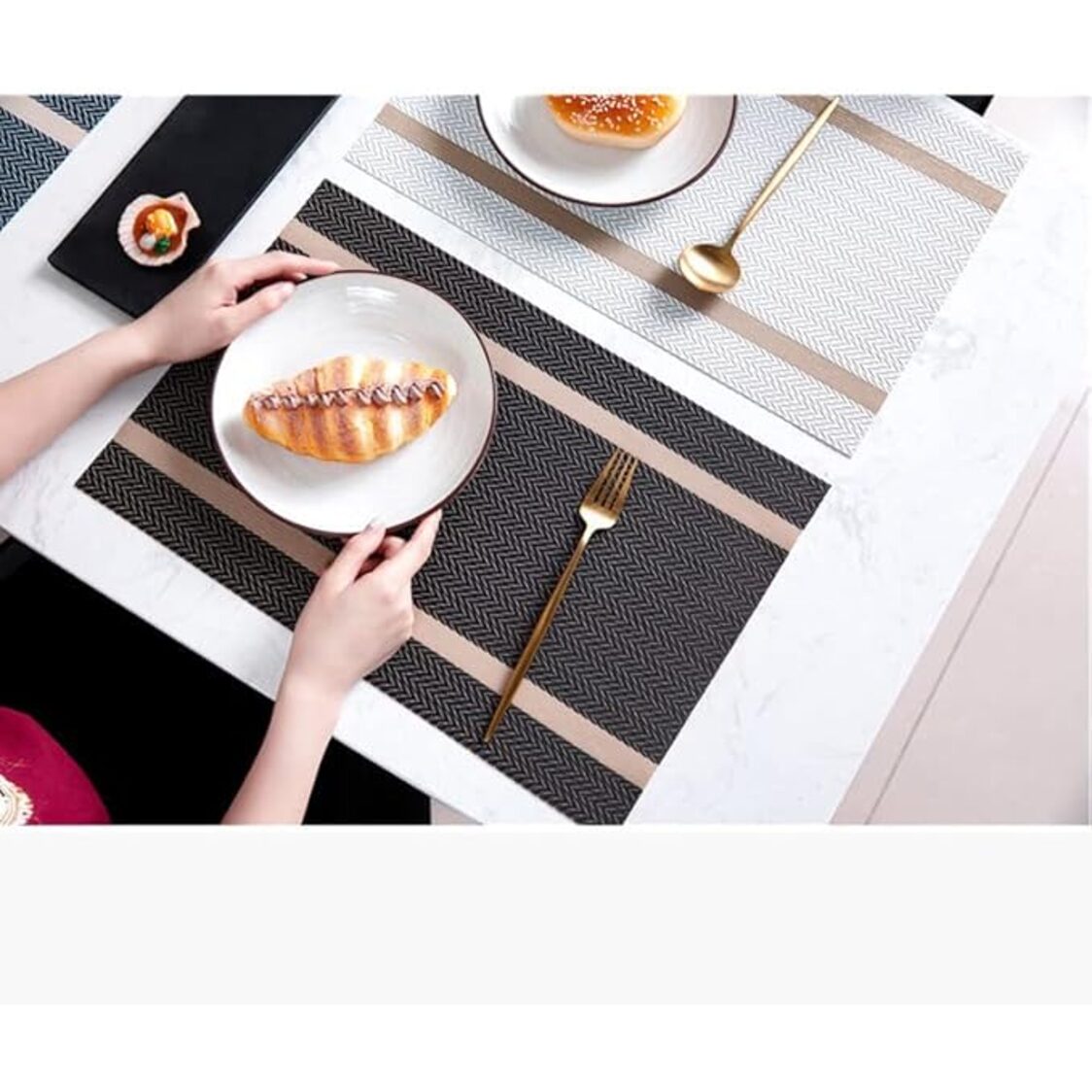 Rapee Scroll Placemat Black - Metro Singapore Departmental Store - Celebrating 69 Years in SG