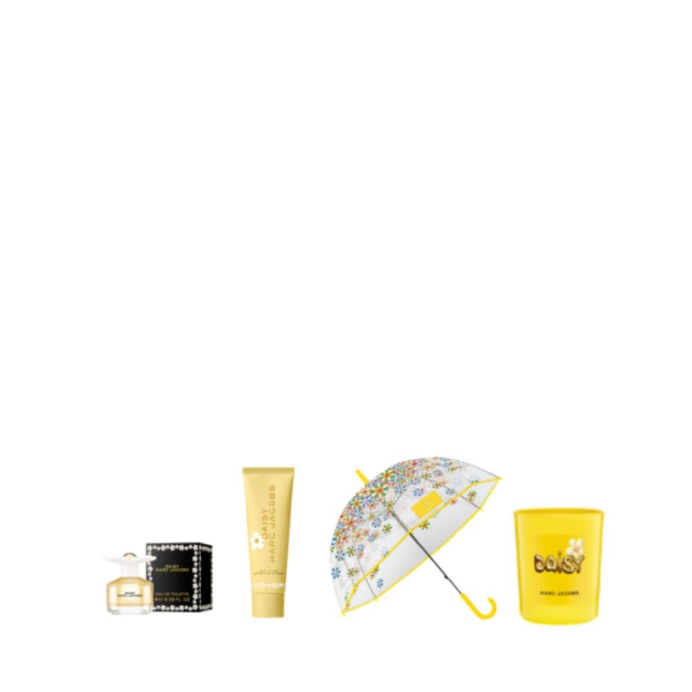 Receive 4 - pc gift (worth $158) with $220 nett spend on Marc Jacobs Fragrance (Gift with Purchase) - Metro Singapore Departmental Store - Celebrating 69 Years in SG