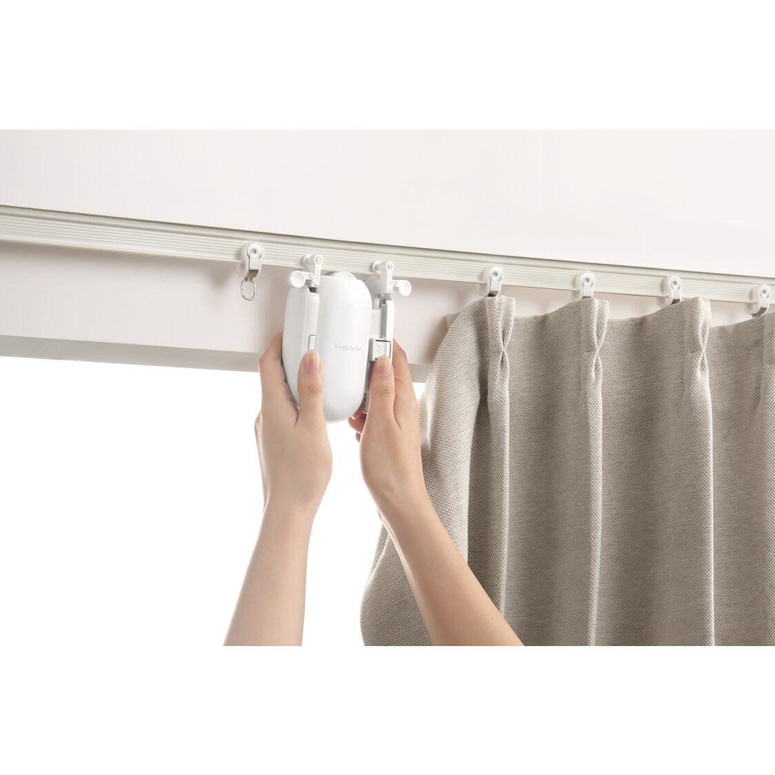SwitchBot Curtain I Rail - Metro Singapore Departmental Store - Celebrating 69 Years in SG
