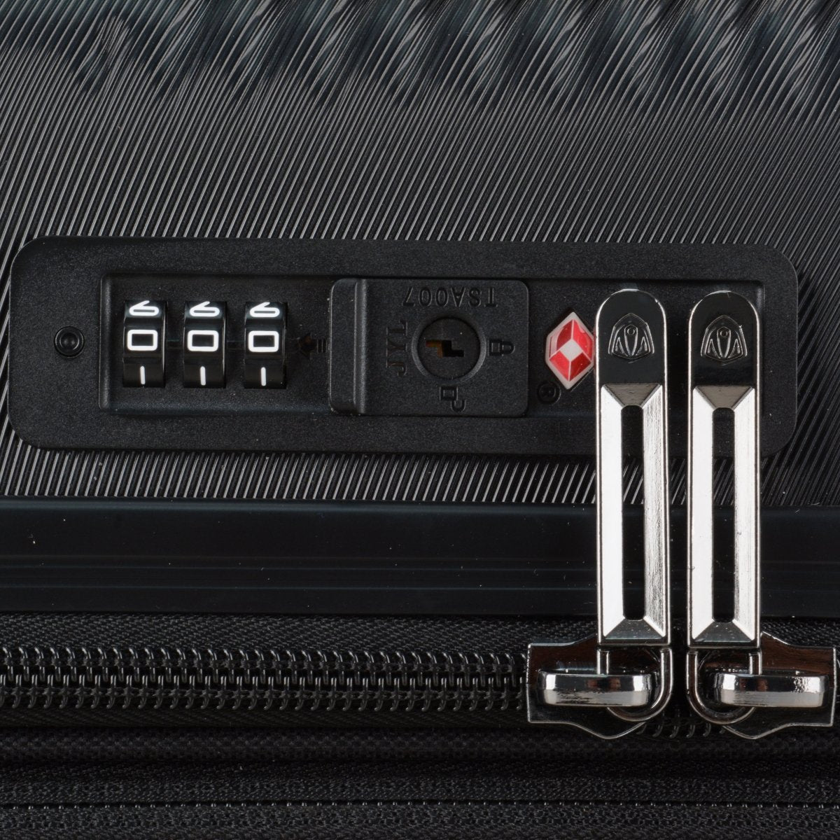 Traveler's Choice Cyclone Wheels Expandable Trolley Case with TSA Lock and Anti - theft Zipper - Metro Singapore Departmental Store - Celebrating 69 Years in SG
