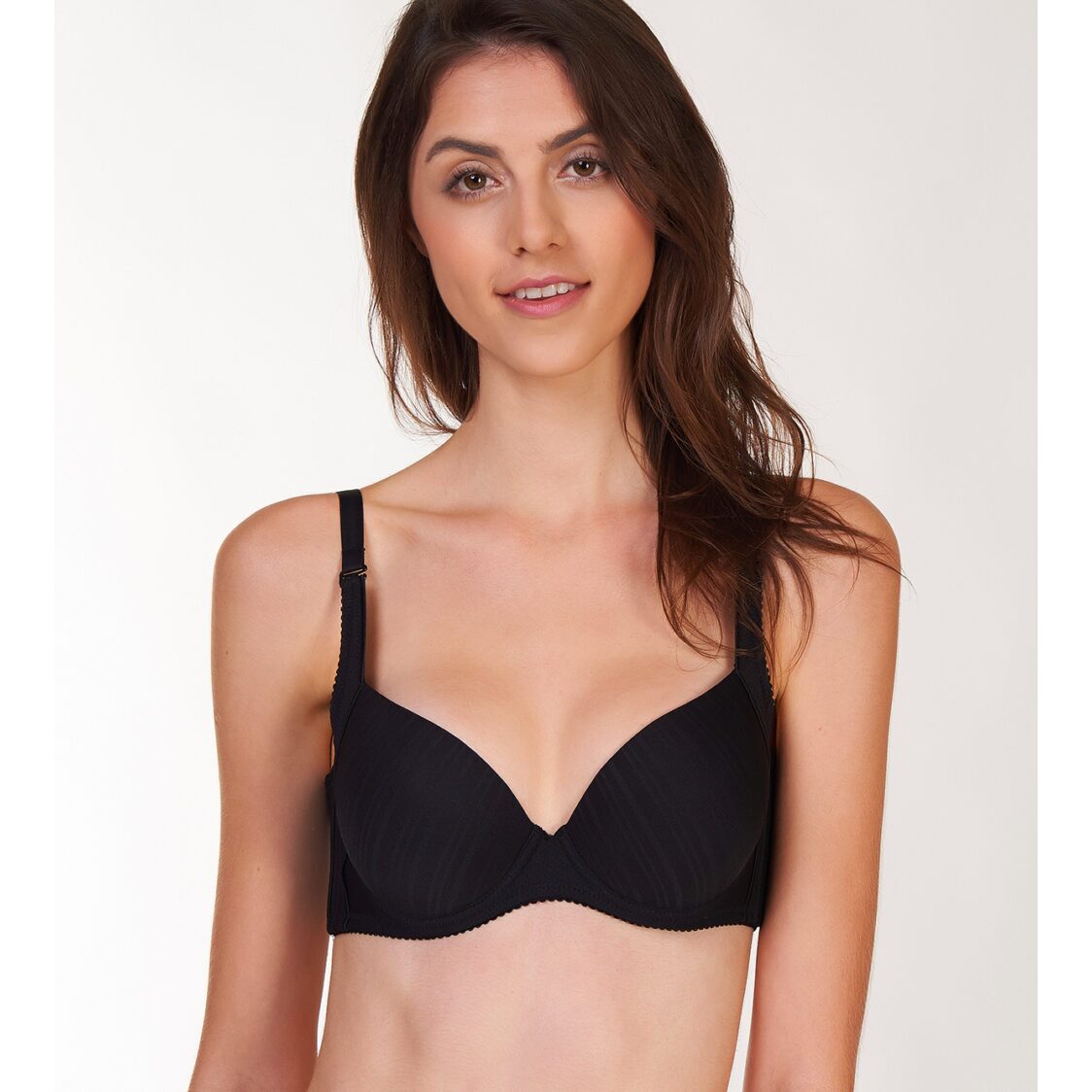 Triumph Pure Invisible WHP Black 101886570004 - Metro Singapore Departmental Store - Celebrating 69 Years in SG