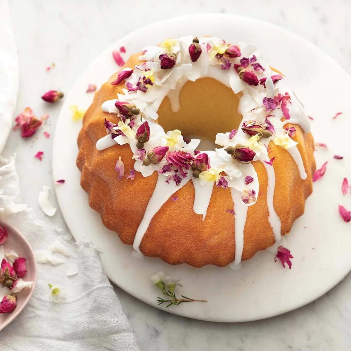 Wiltshire Rose Gold Bundt Pan 21cm 40829 - Metro Singapore Departmental Store - Celebrating 69 Years in SG