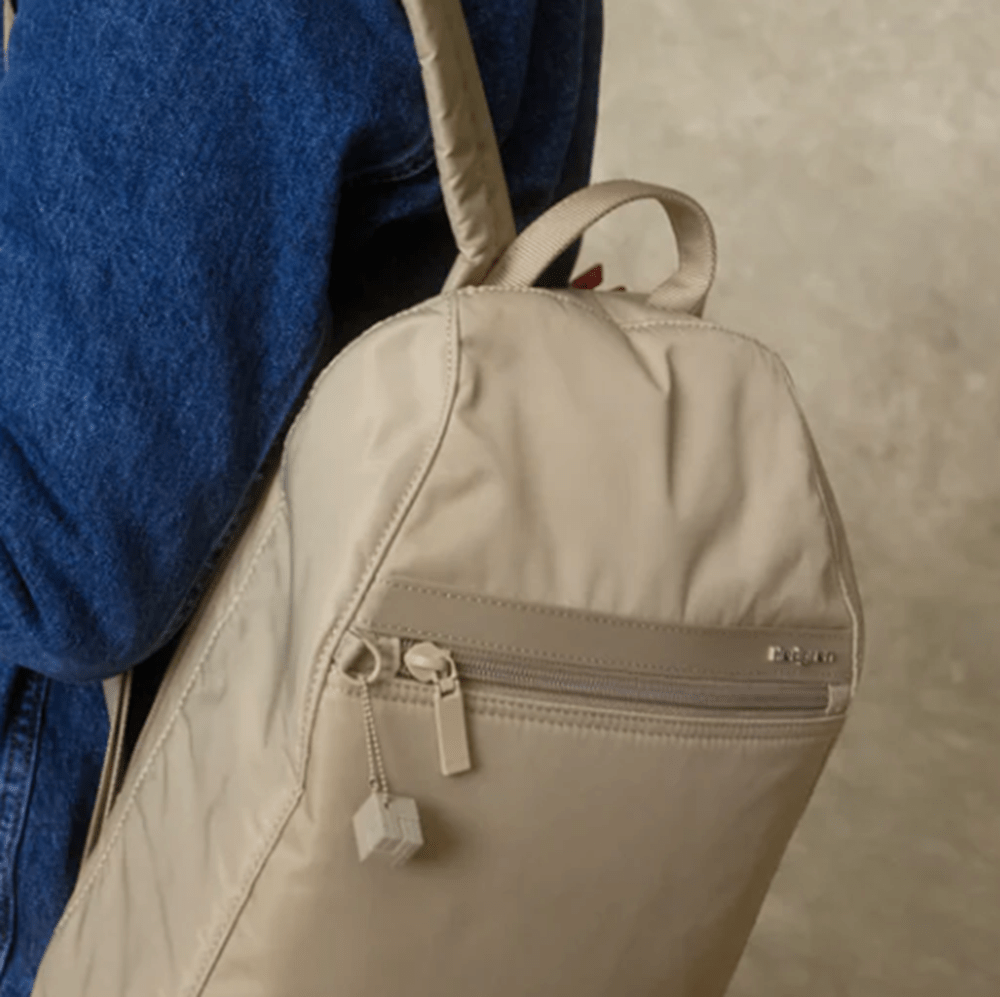 HEDGREN - BAG - Metro Singapore Departmental Store - Celebrating 69 Years in SG