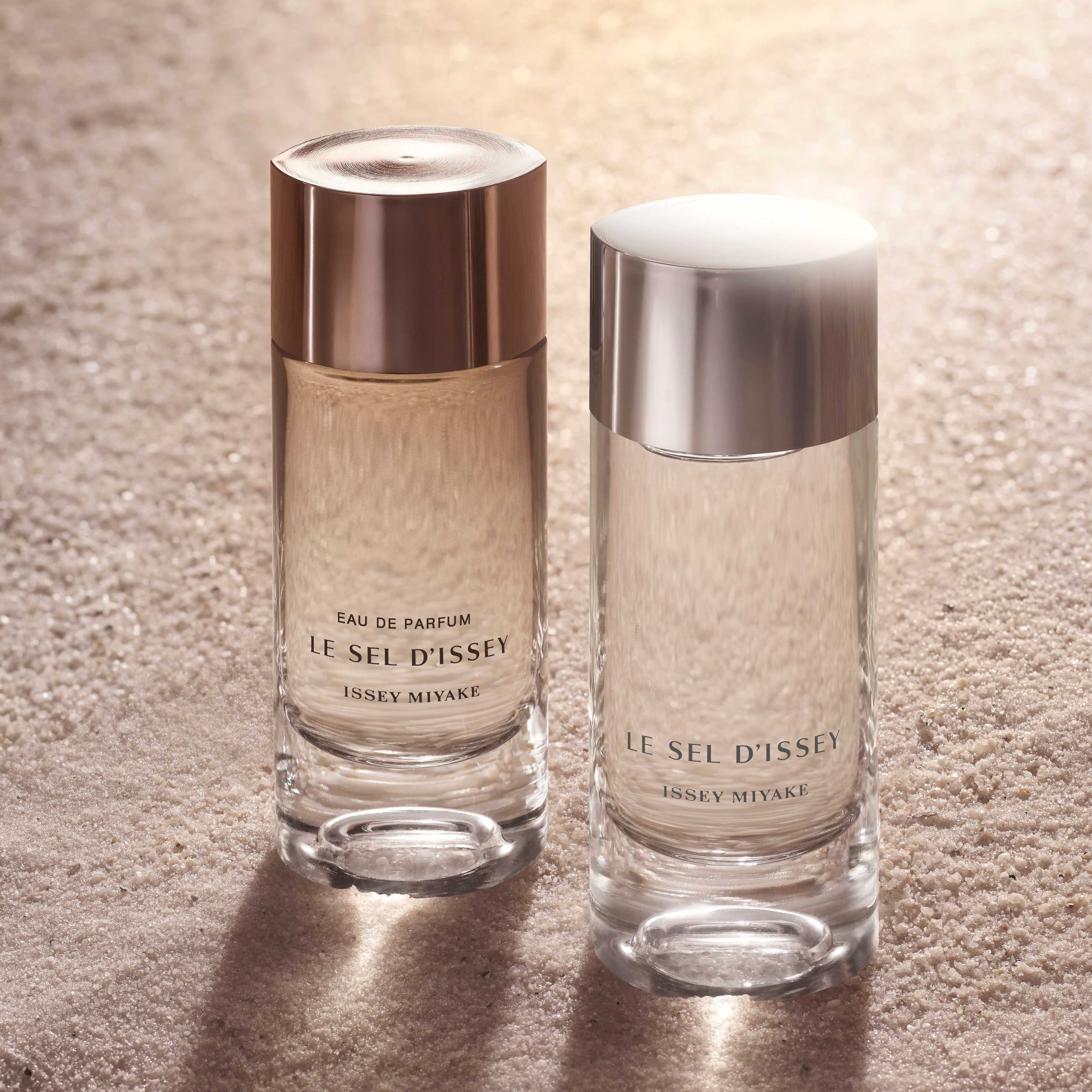 ISSEY MIYAKE - LE SEL D'ISSEY - Metro Singapore Departmental Store - Celebrating 69 Years in SG