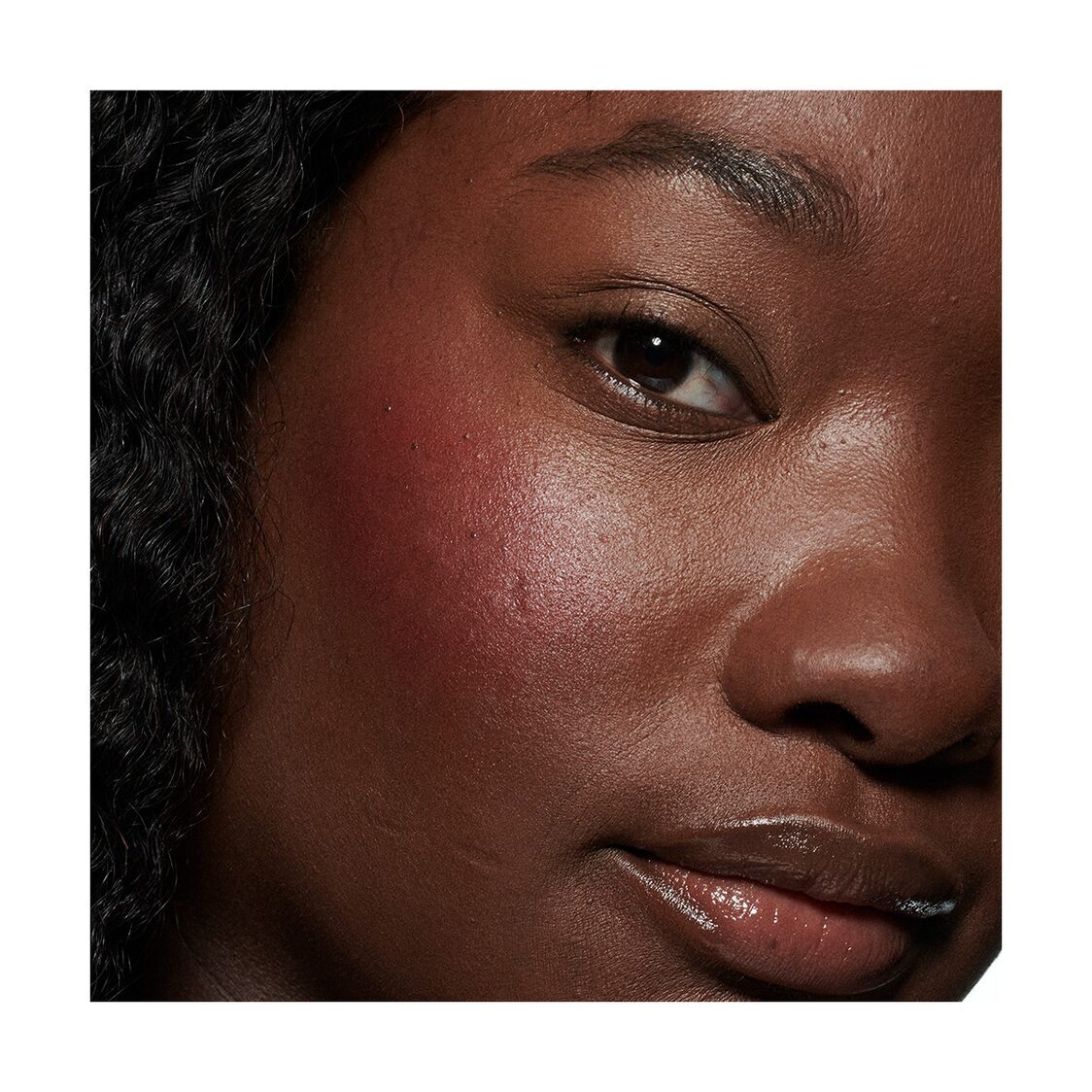 MAC Strobe Beam Liquid Blush