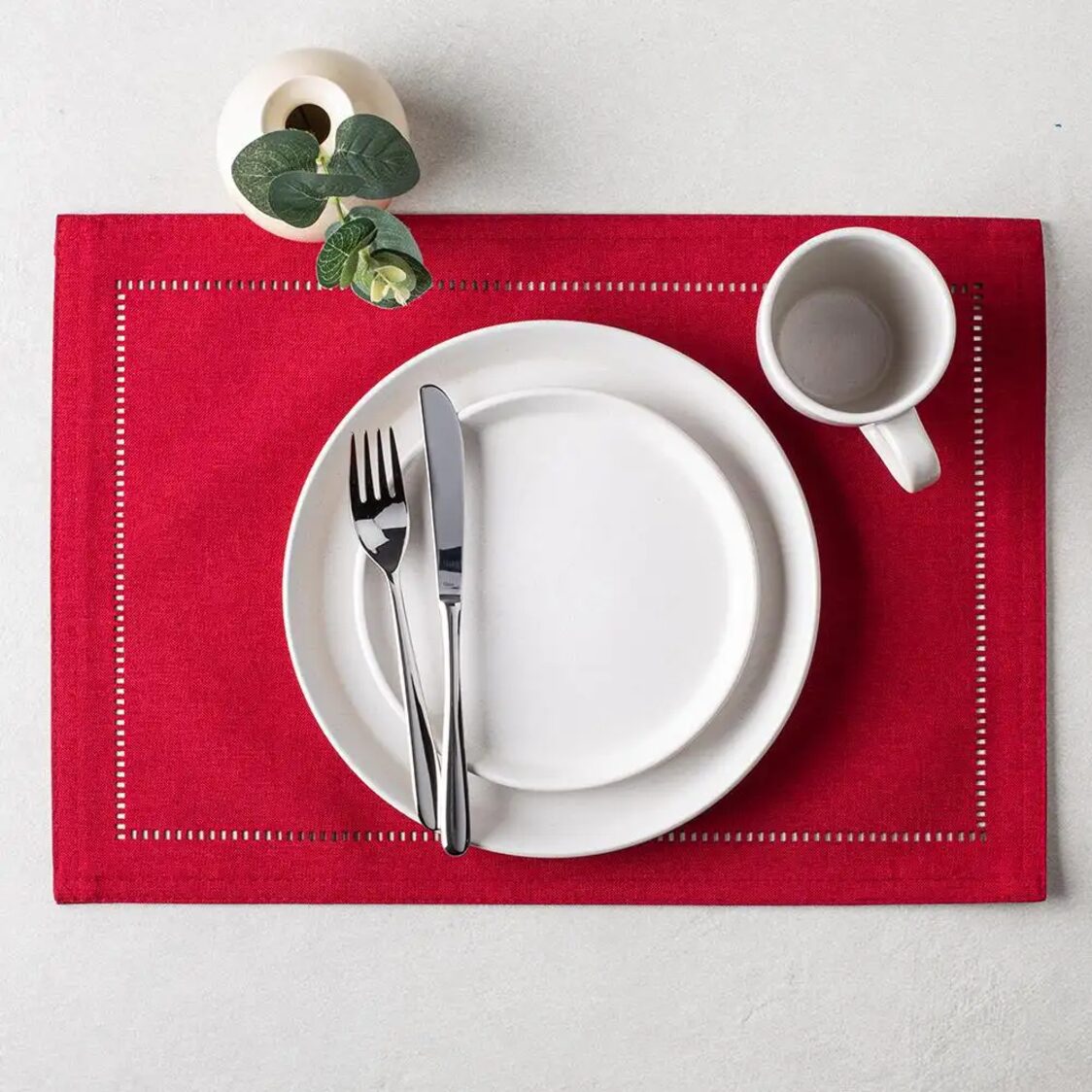 J. Rapee Sonia Placemat Red