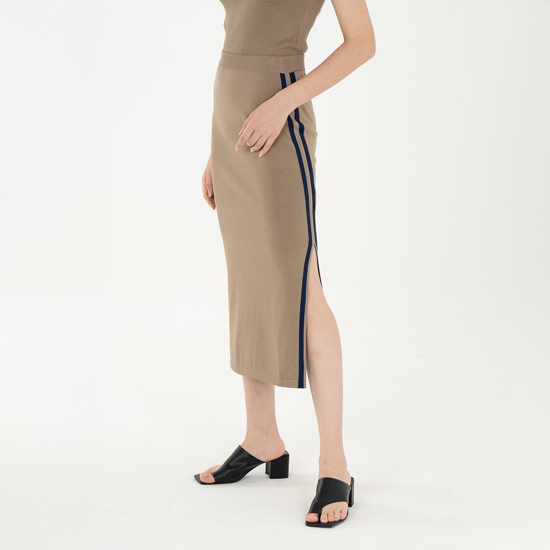 K/Woods Ice Cool Sleek Utility Skirt in Camel