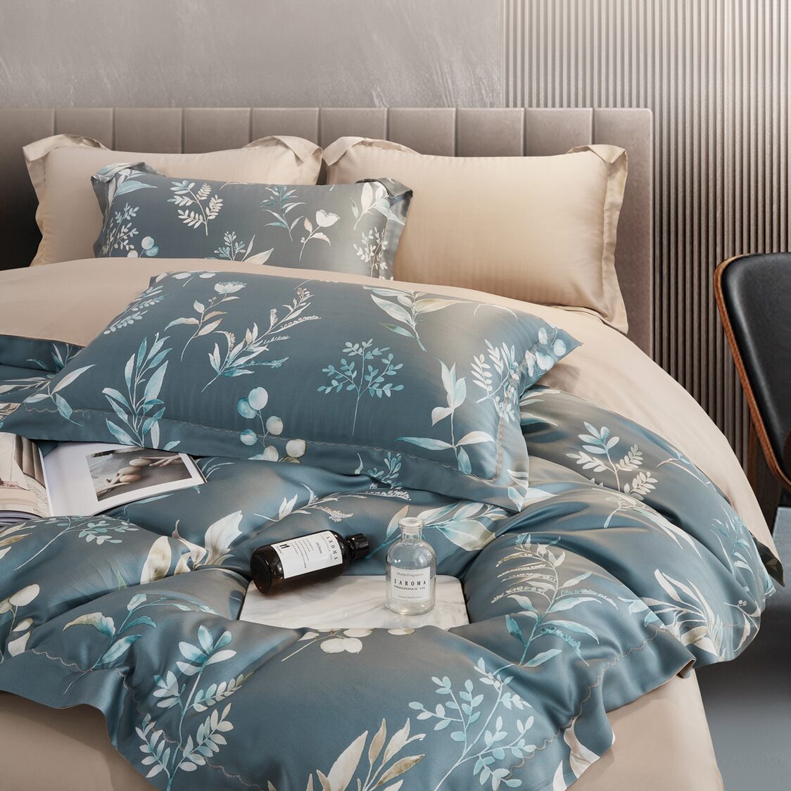 Suzanne Sobelle 81 Camille Bed Set / Fitted Sheet / Comforter