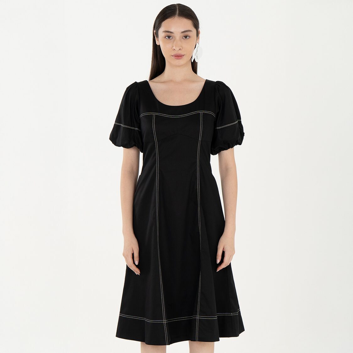 K/Woods Stain Repellent Seam Theory Dress In Black