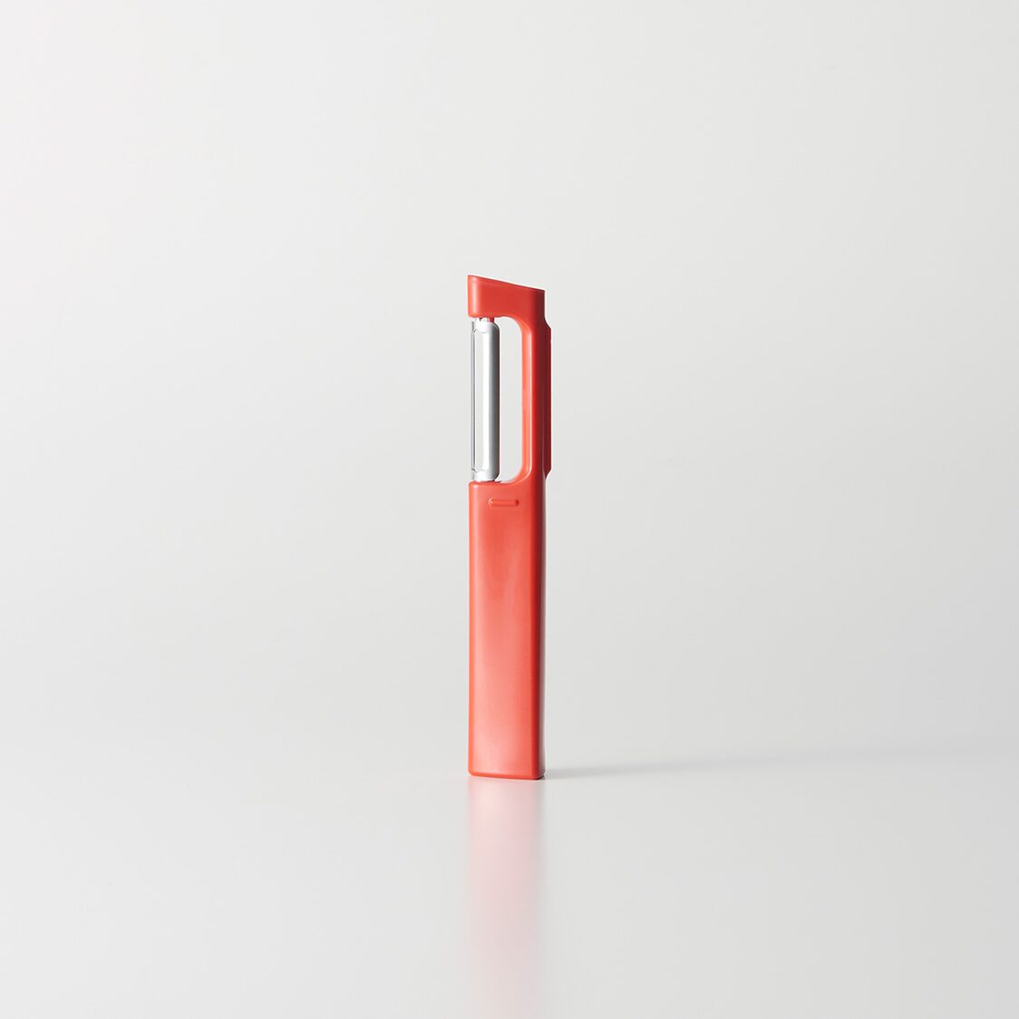 Marna Standing Peeler - Red