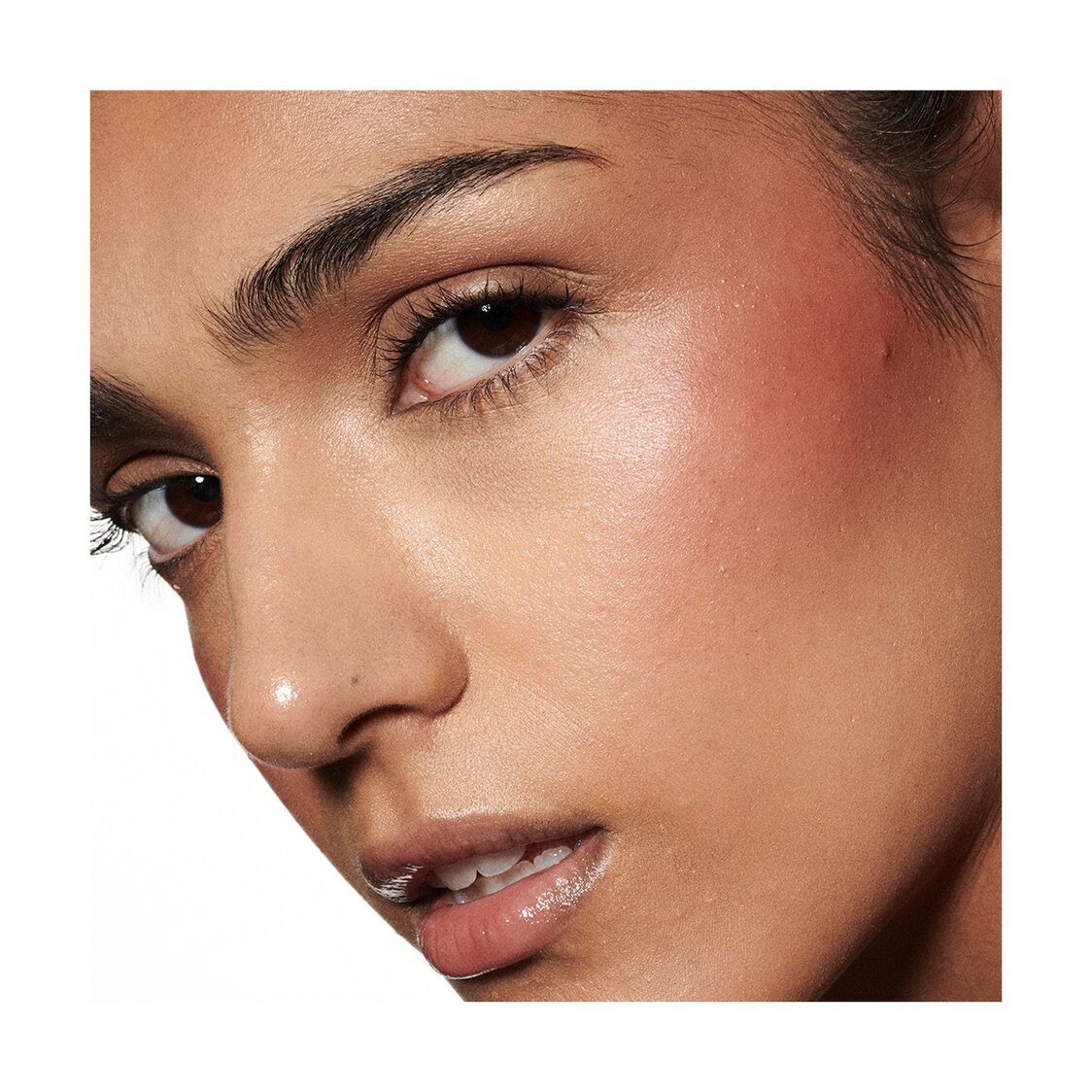 MAC Strobe Beam Liquid Blush