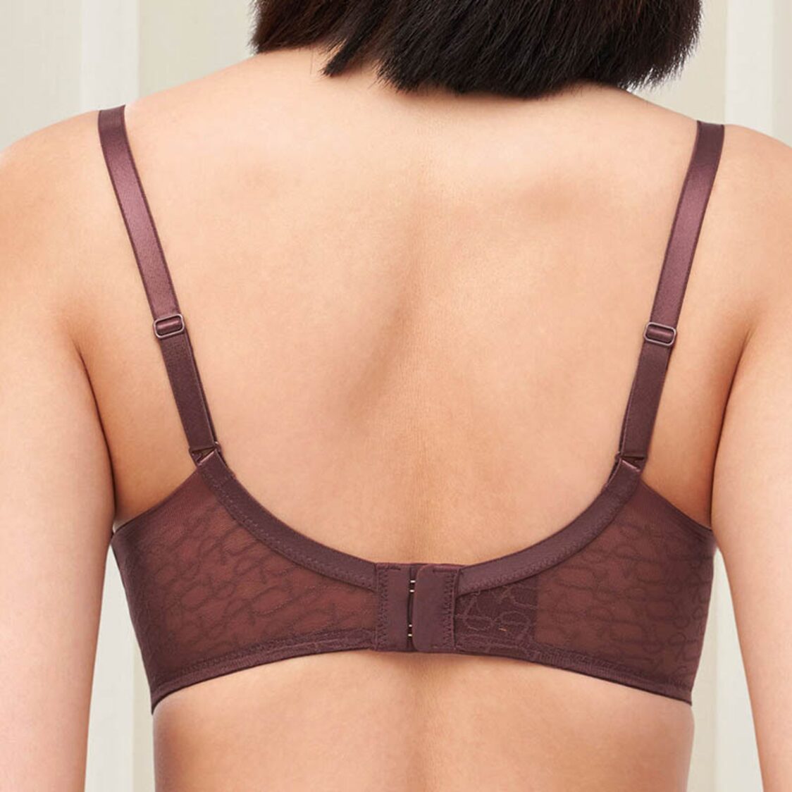 Triumph Signature Sheer Non-Wired Push Up Deep V Bra Decadent Chocolate