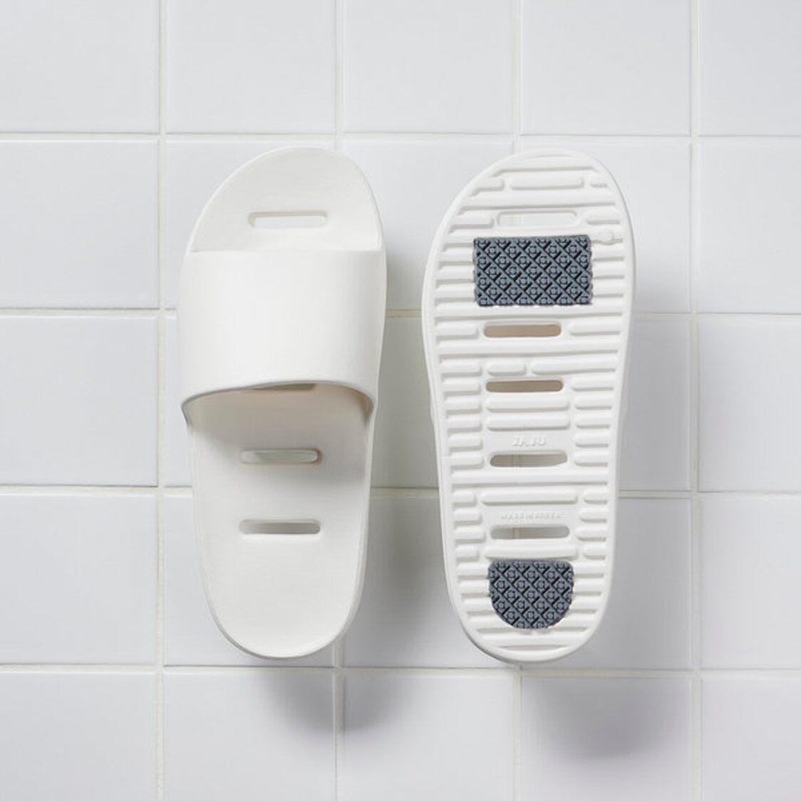 Jaju Bathroom Slipper White