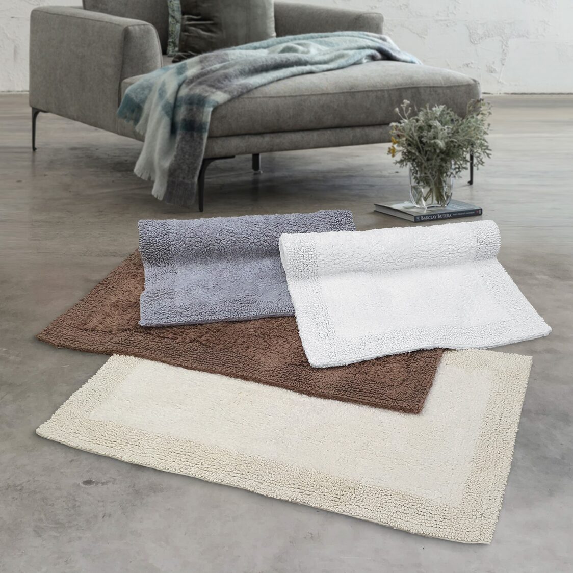 Charles Millen Signature Collection 100% Super Soft Cotton Tufted Reversible Mat – THOMAS (M) White