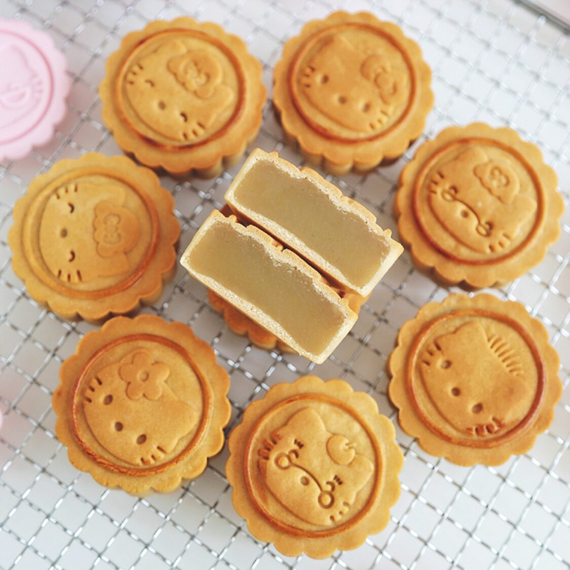 Chefmade Mooncake Mold Set 75G Hello Kitty (1898cm-KT7049)