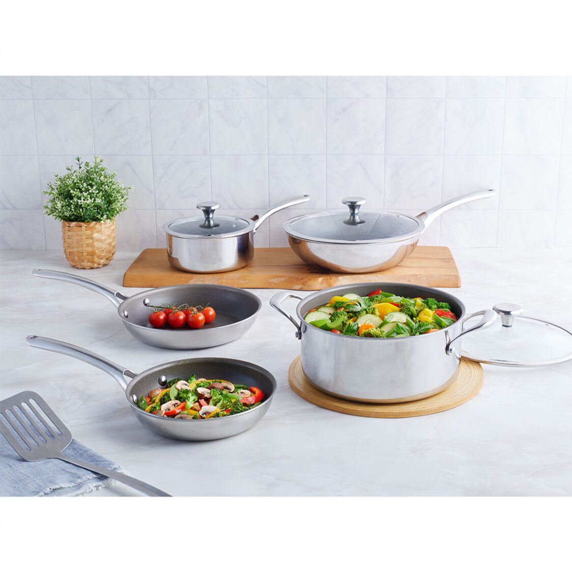 [Metro Exclusive] Corelle DuraNano Triply Casserole 24cm With Lid