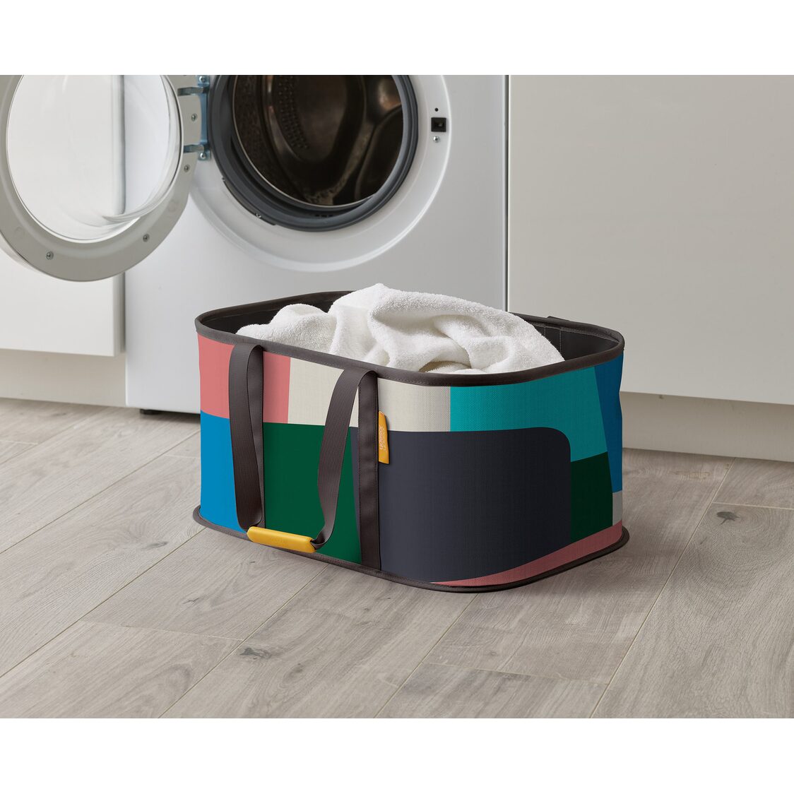 Joseph Joseph Hold-All Collapsible 35L Laundry Basket x Jonathan Lawes