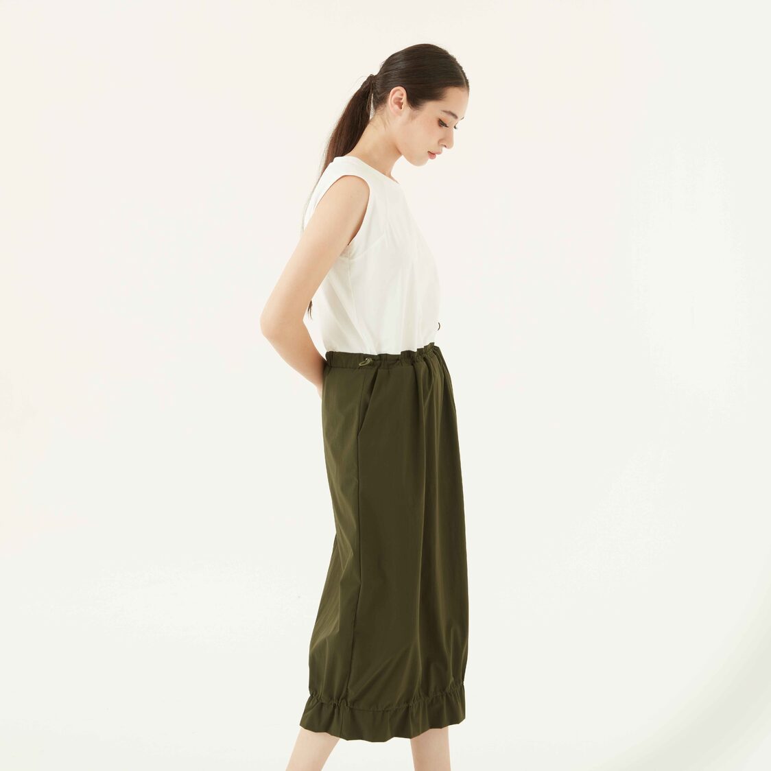 K/Woods Sleeveless Dress In Off White/Olive