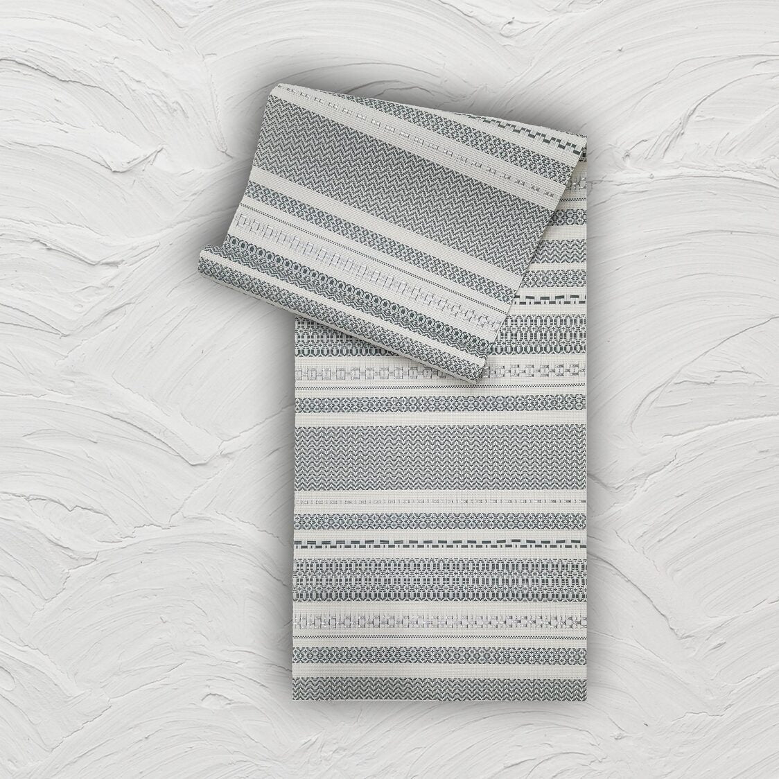 J. Rapee Fineline Tablerunner Grey
