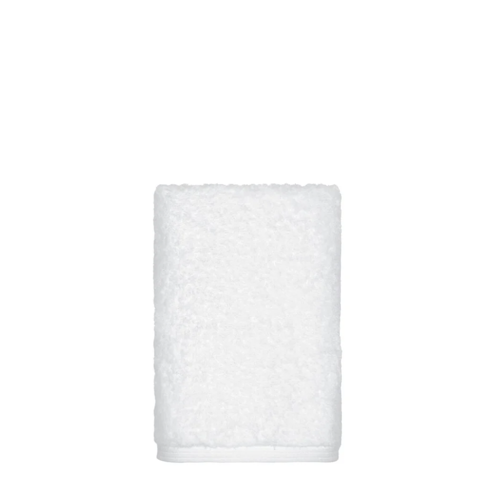 Charles Millen Signature Light 100% Superfine Cotton Bath Towel / Sports Towel