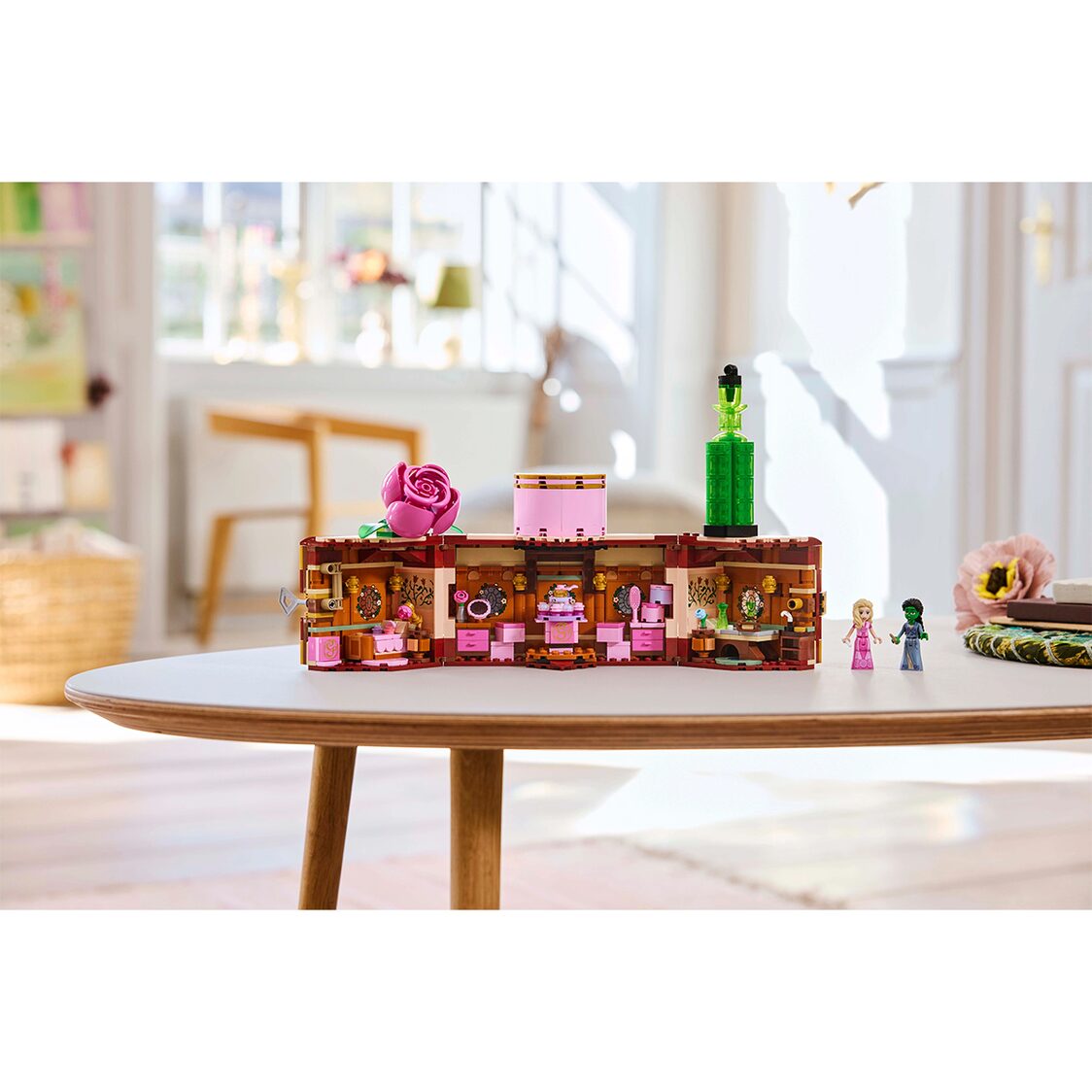 Lego Wicked Glinda & Elphaba’s Dormitory Collectible Toy Model 75683