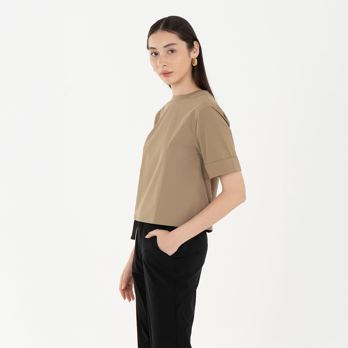K/Woods Ice Cool Casual Chic Boxy Top in Khaki