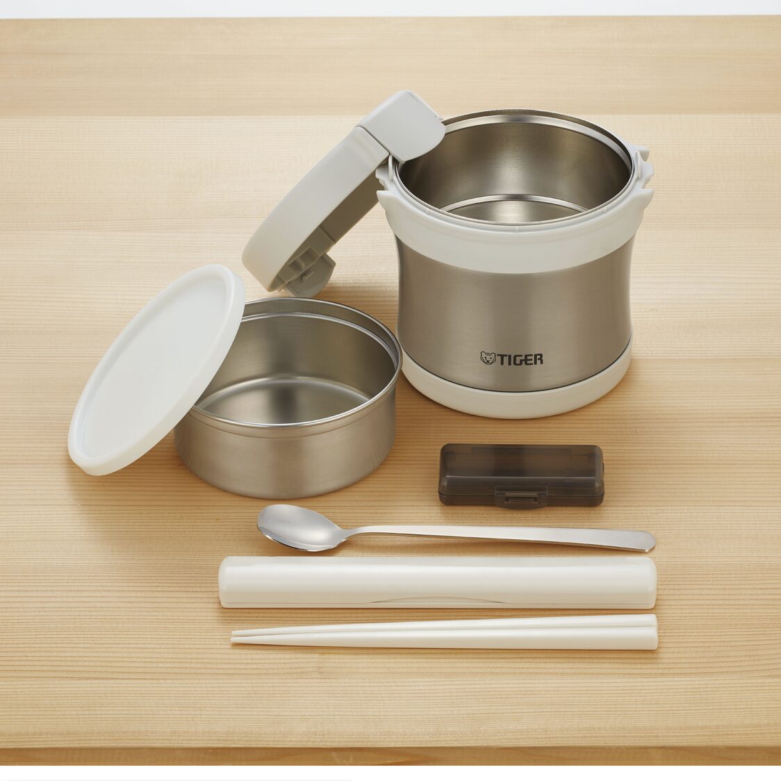 TIGER Vacuum Insulated Double Stainless Steel Lunch Box 0.9L (LXB-A100 XC)