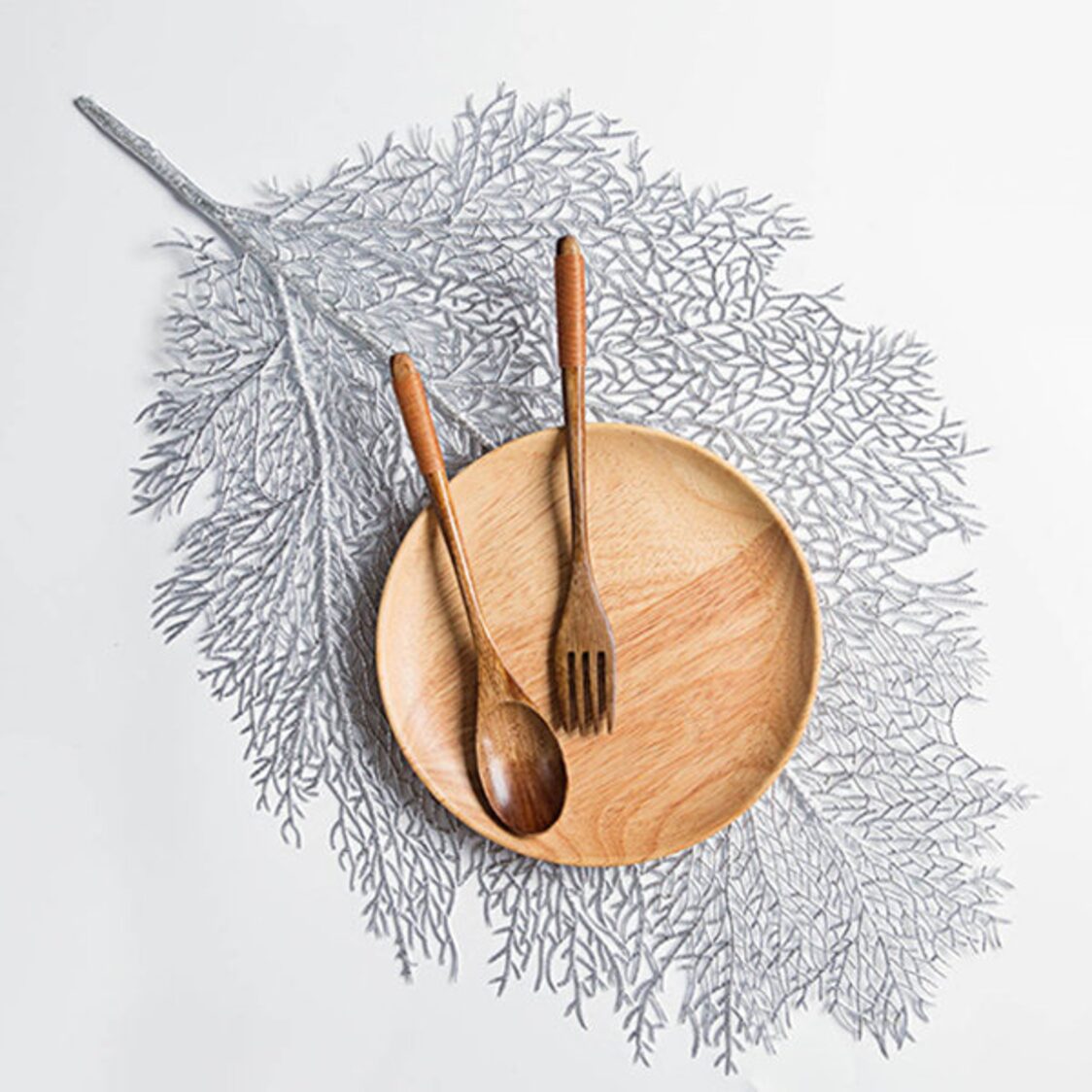 J. Rapee Vine Placemat Silver